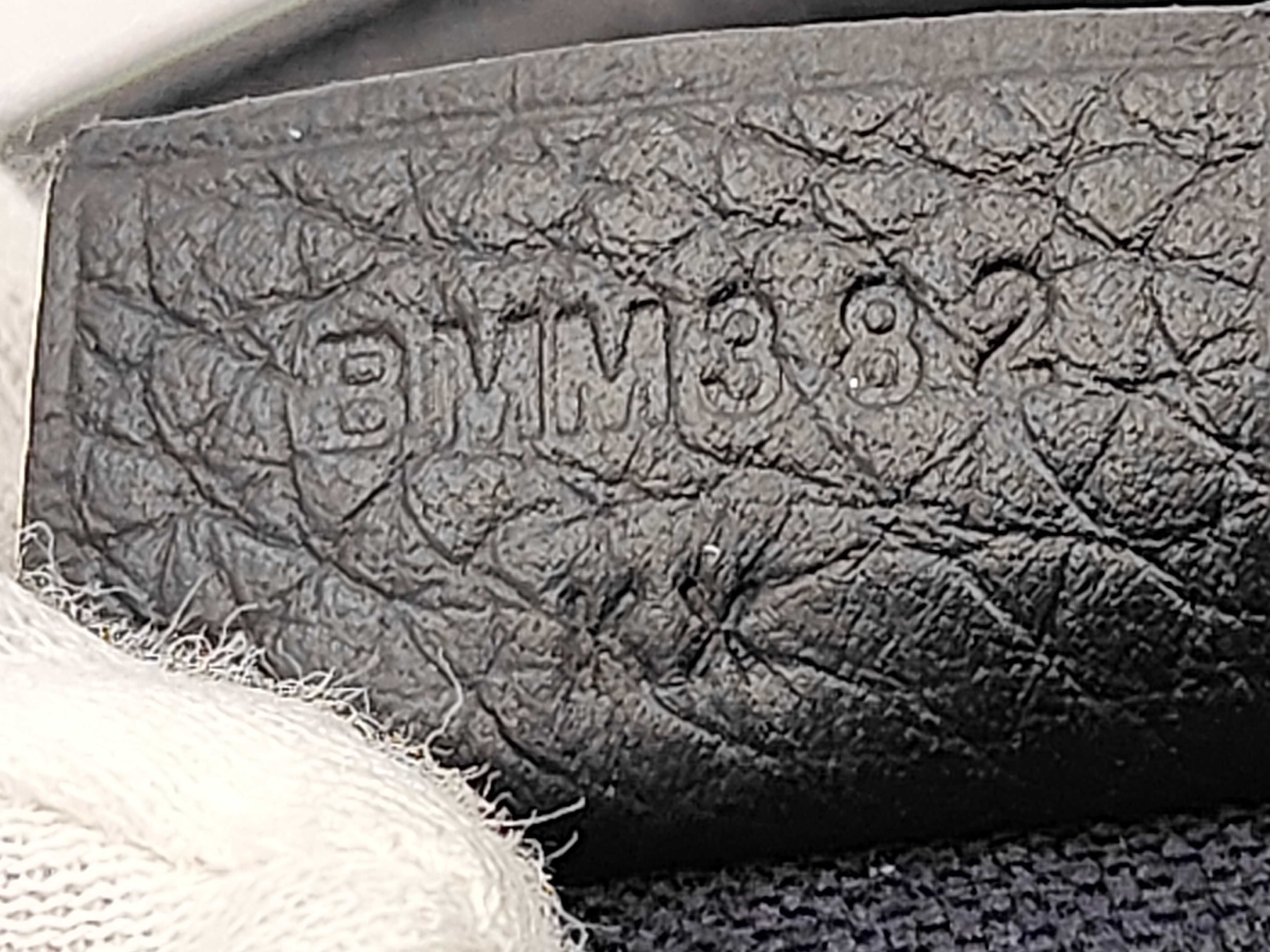 Victoria 41 Taurillon Clemence Black SS B Stamp Handbag — view 12