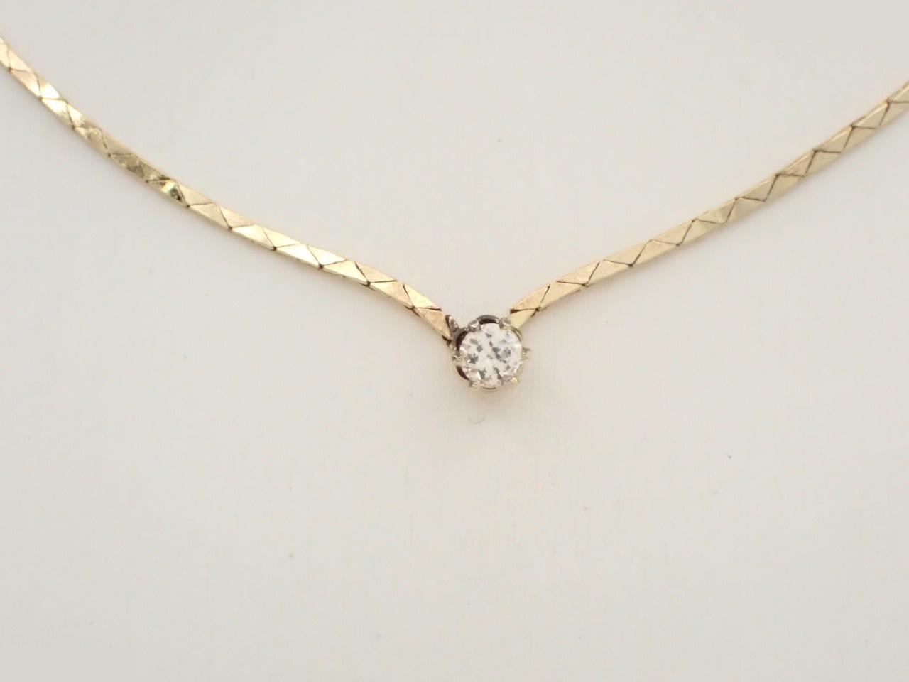 Other lines: Precious metals, necklaces, pendants, chain approximately 44cm