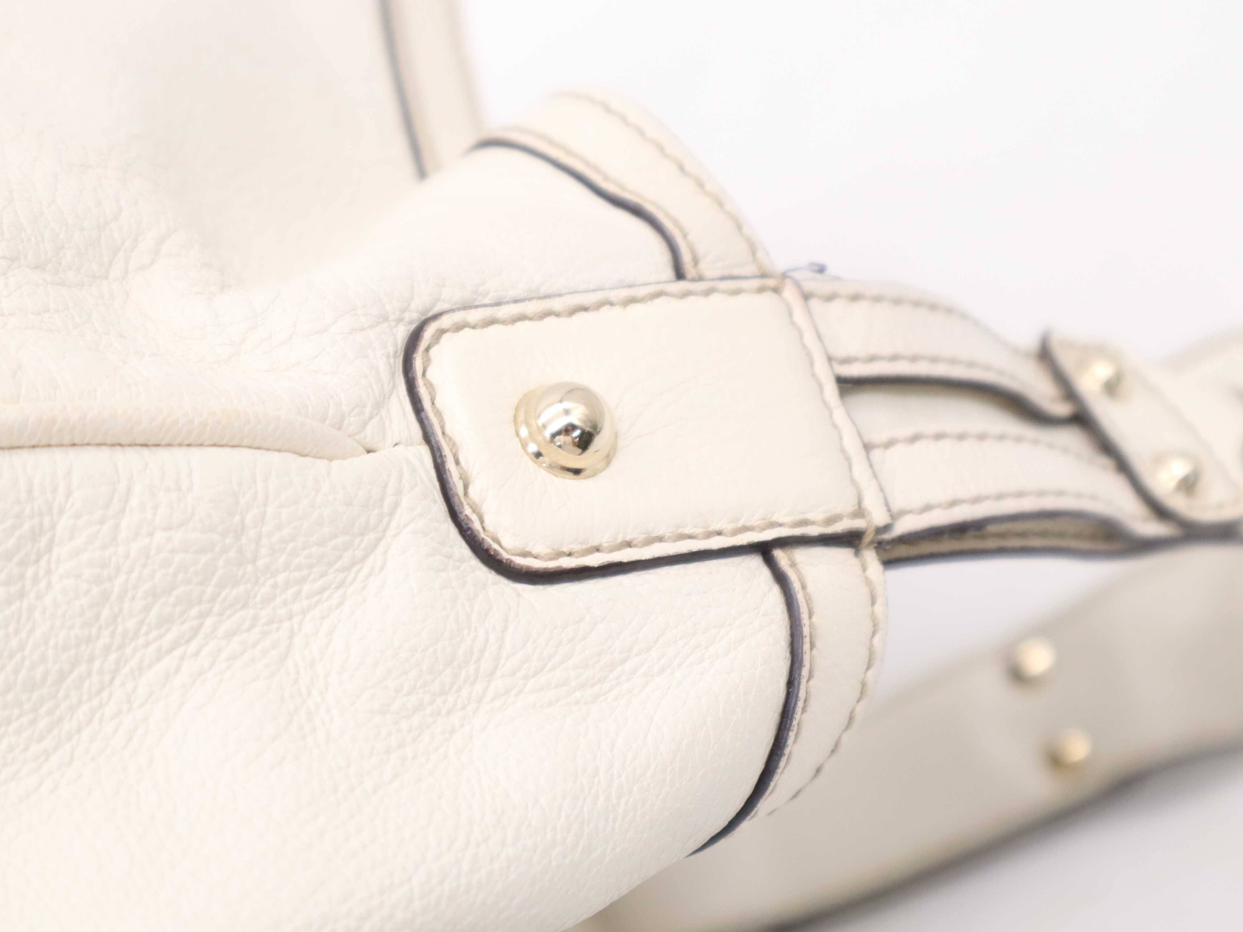 170014 Leather One-Shoulder Bag with Dust Bag, White Shoulder Bag — view 8
