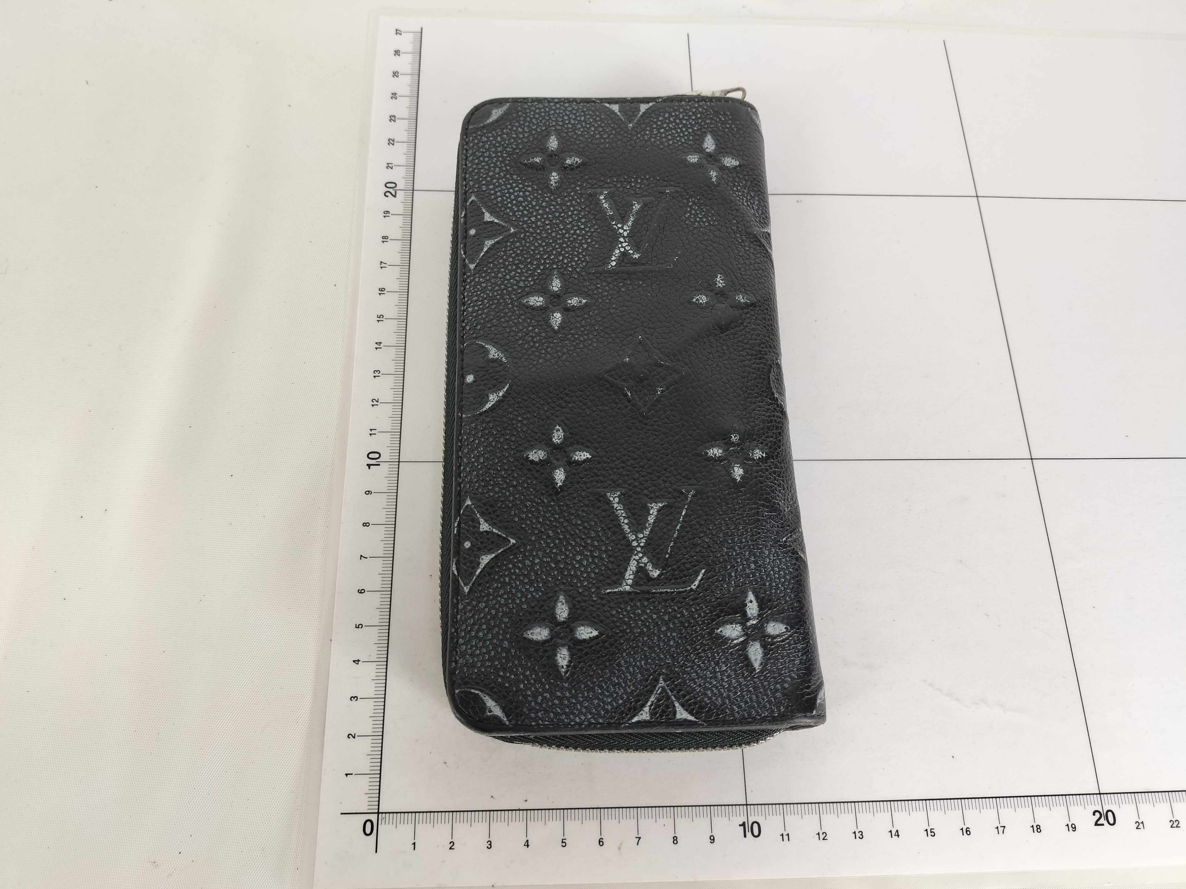 Zippy Vertical M81775 Wallet — view 11