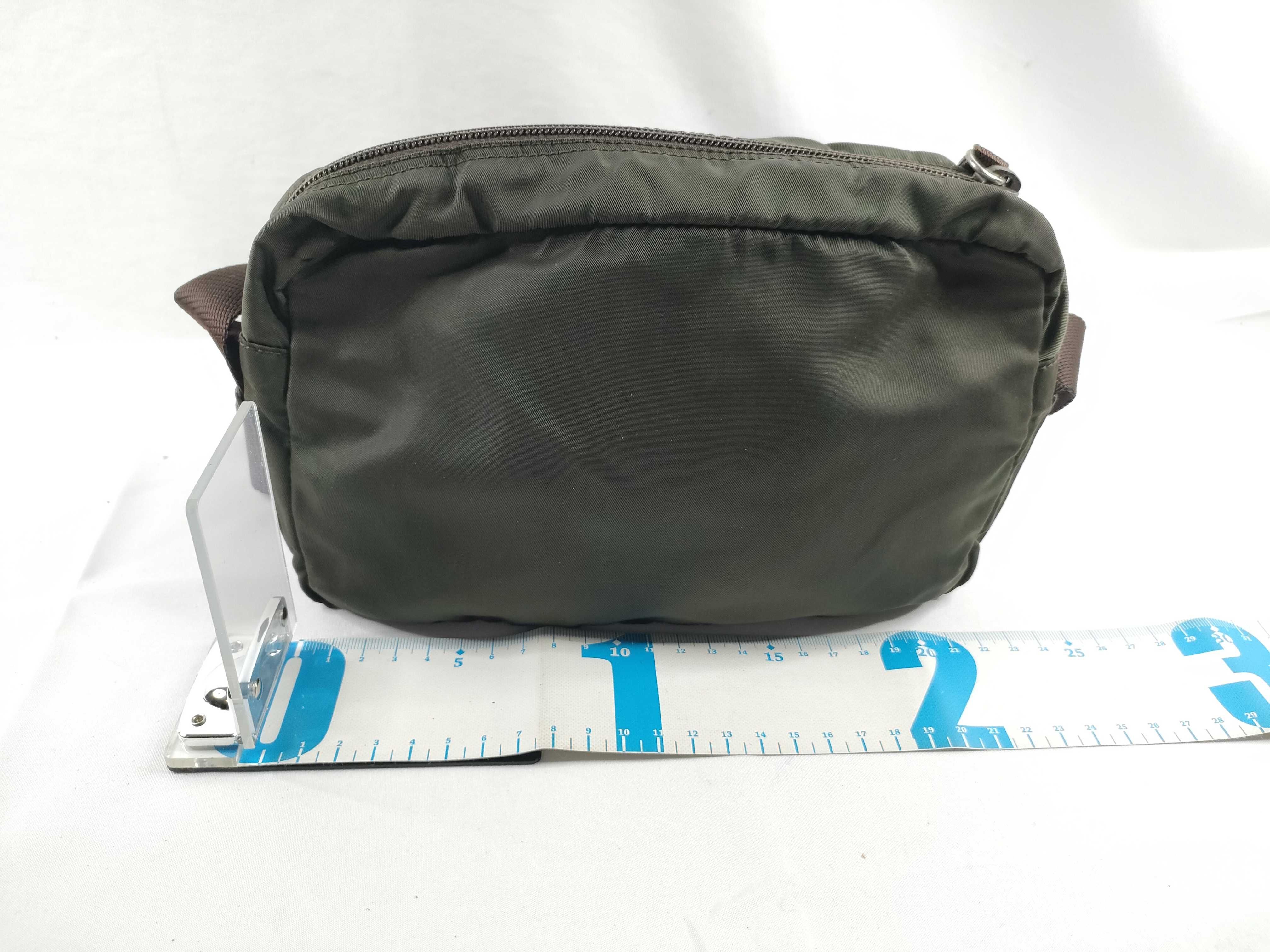 Nylon Triangle Plate Nylon Shoulder Bag Green Shoulder Bag — view 2