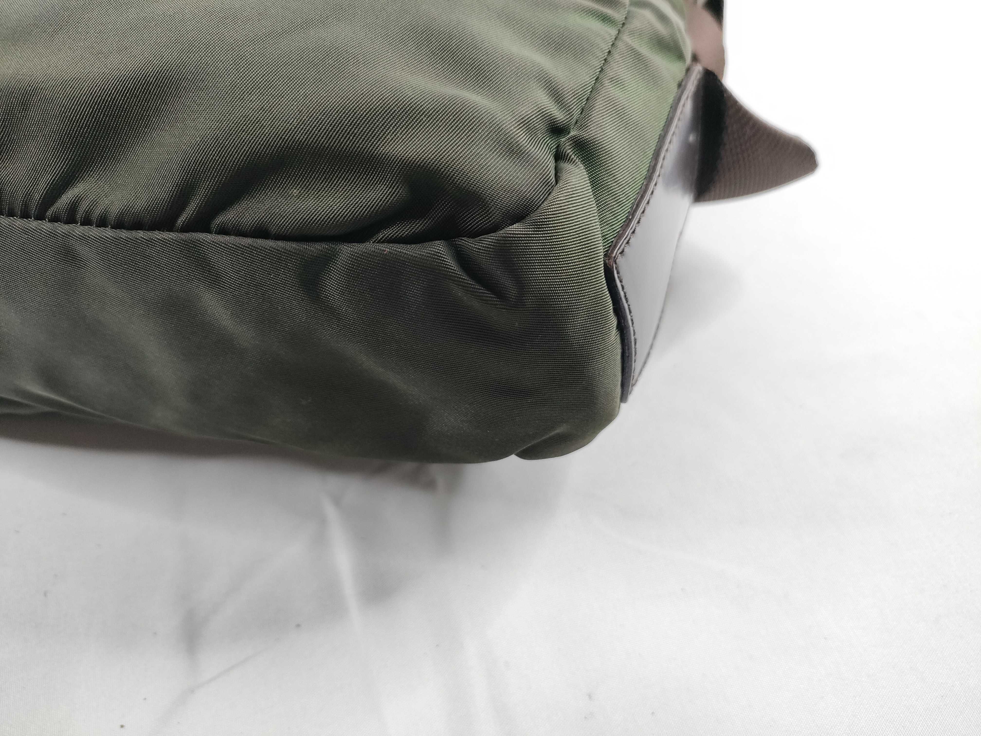 Nylon Triangle Plate Nylon Shoulder Bag Green Shoulder Bag — view 5