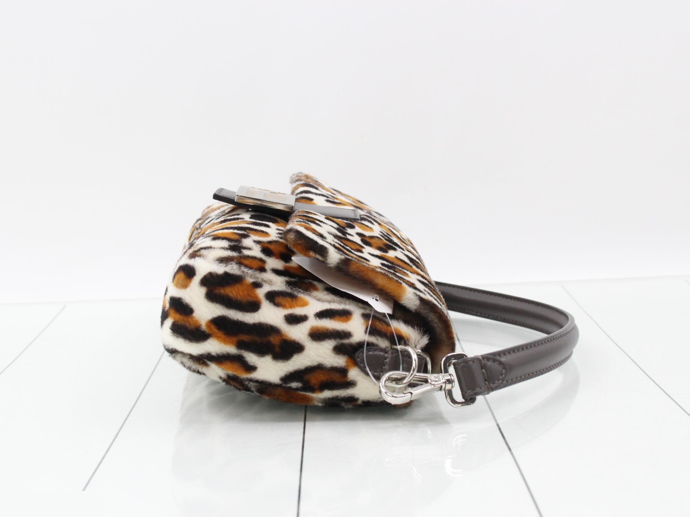 Leopard print bucket 2-way calfskin Zucca shoulder bag, unused. — view 3