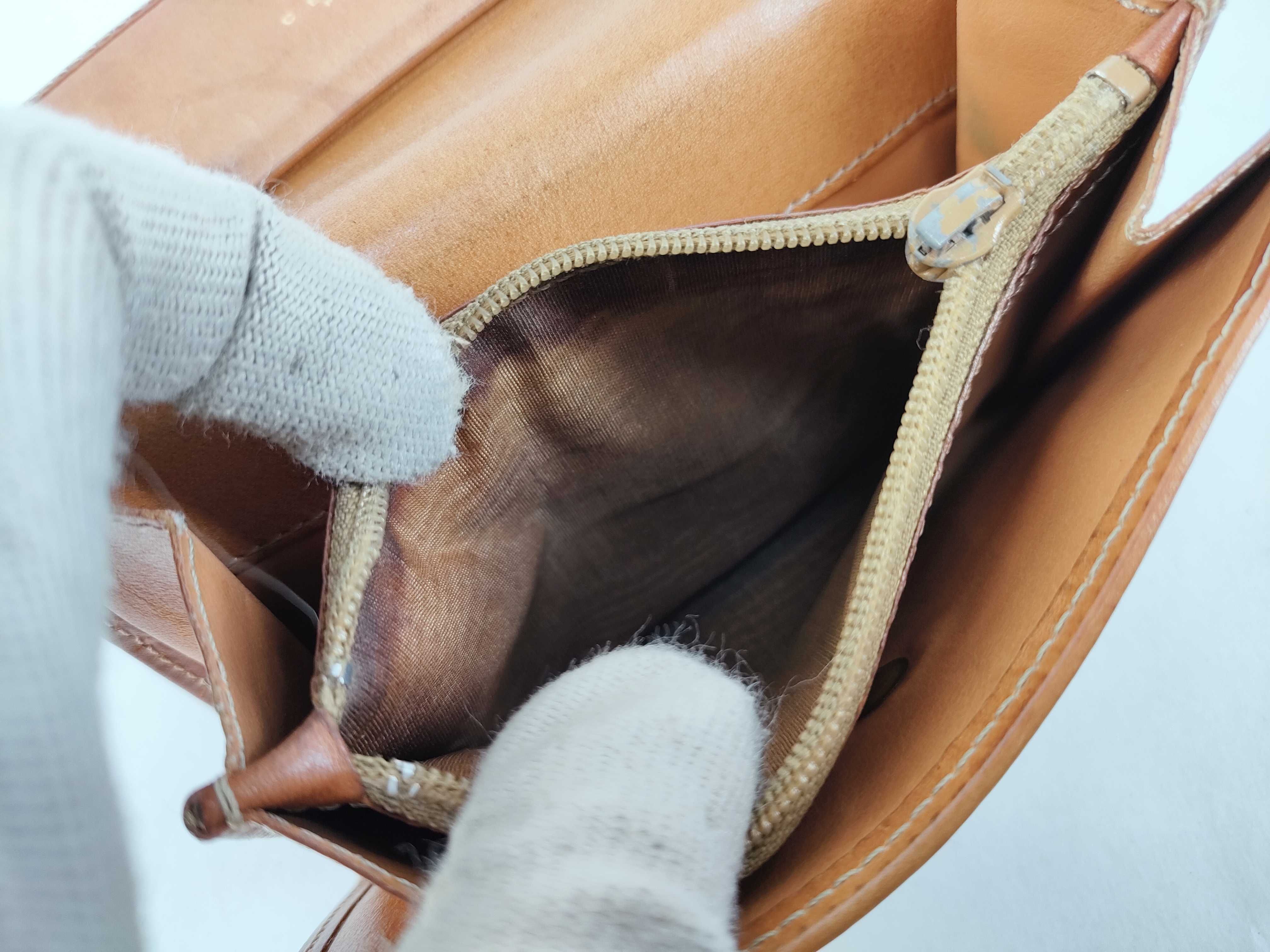 wallet — view 10