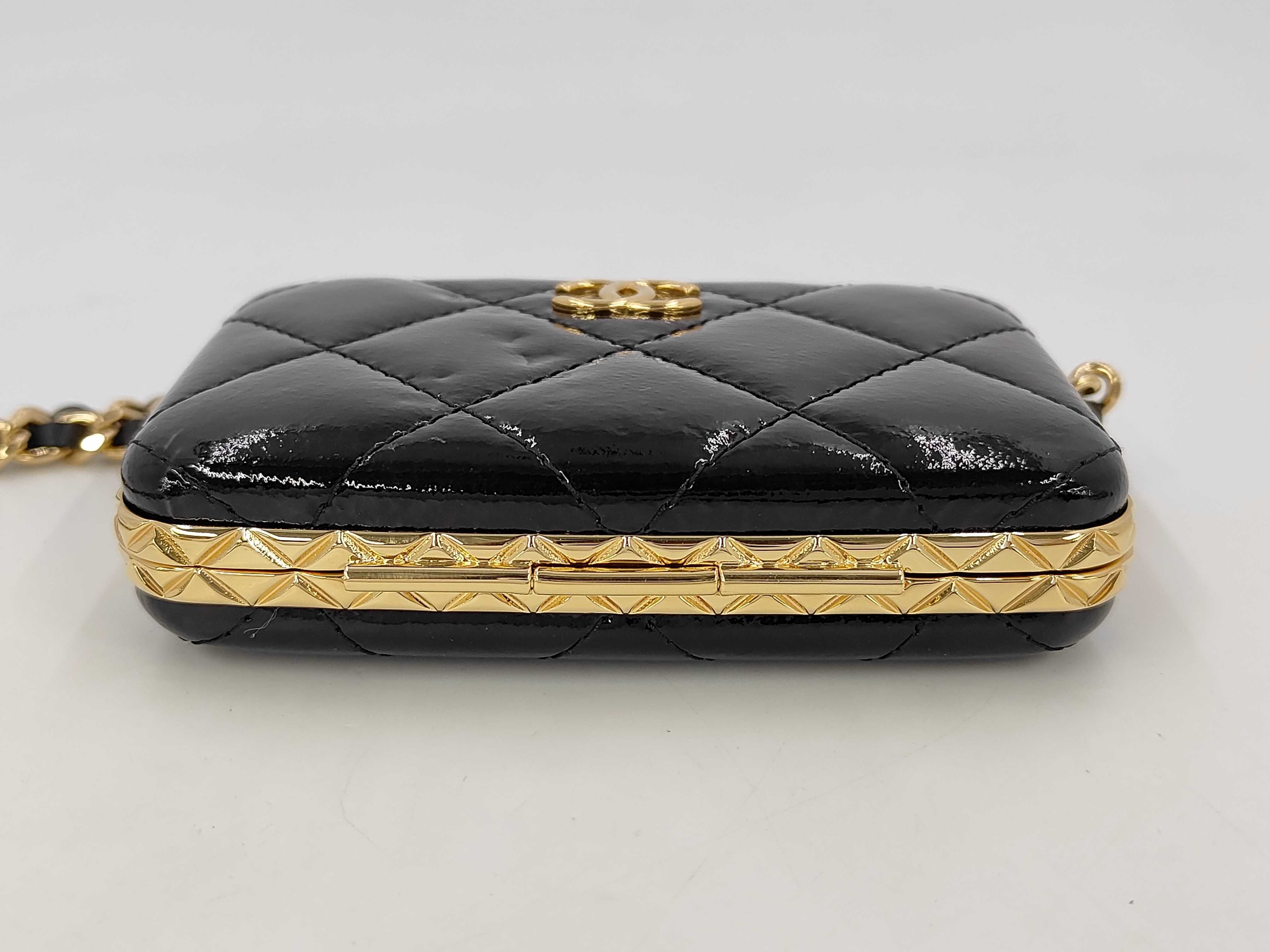 Matelassé Chain Shoulder Bag — view 7