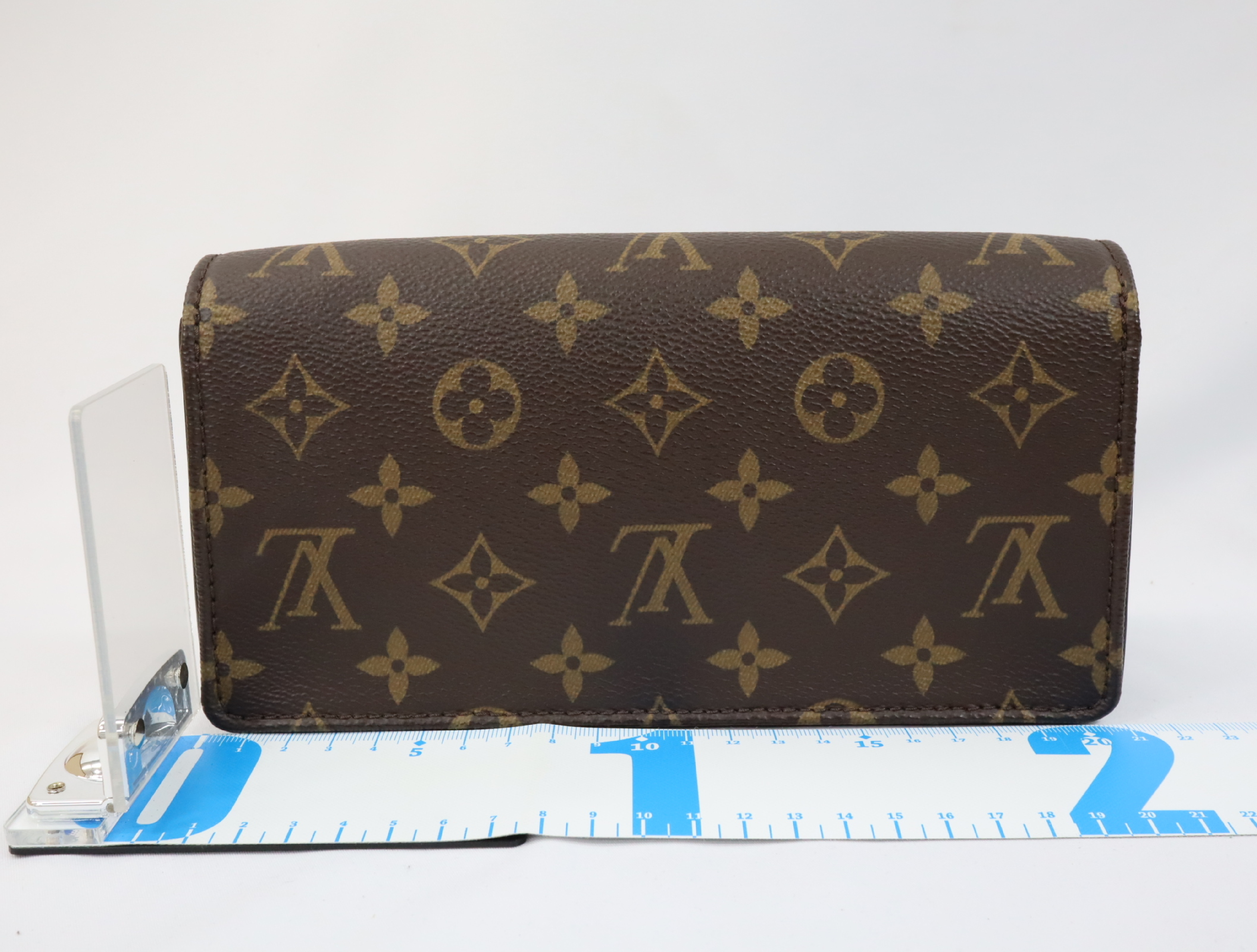 Monogram Wallet on Chain Lily M82509 Shoulder Bag (RFID detected) — view 2