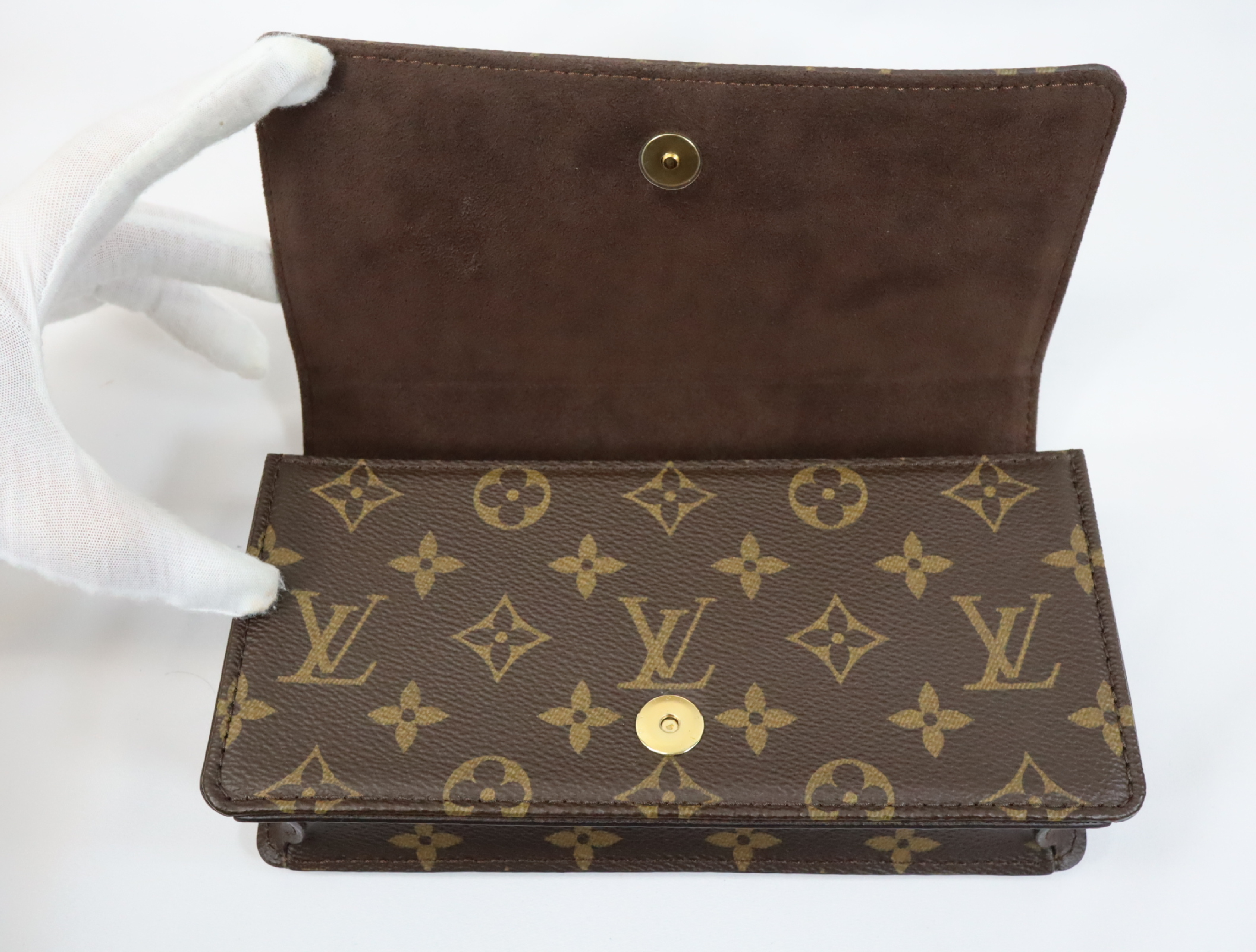 Monogram Wallet on Chain Lily M82509 Shoulder Bag (RFID detected) — view 12