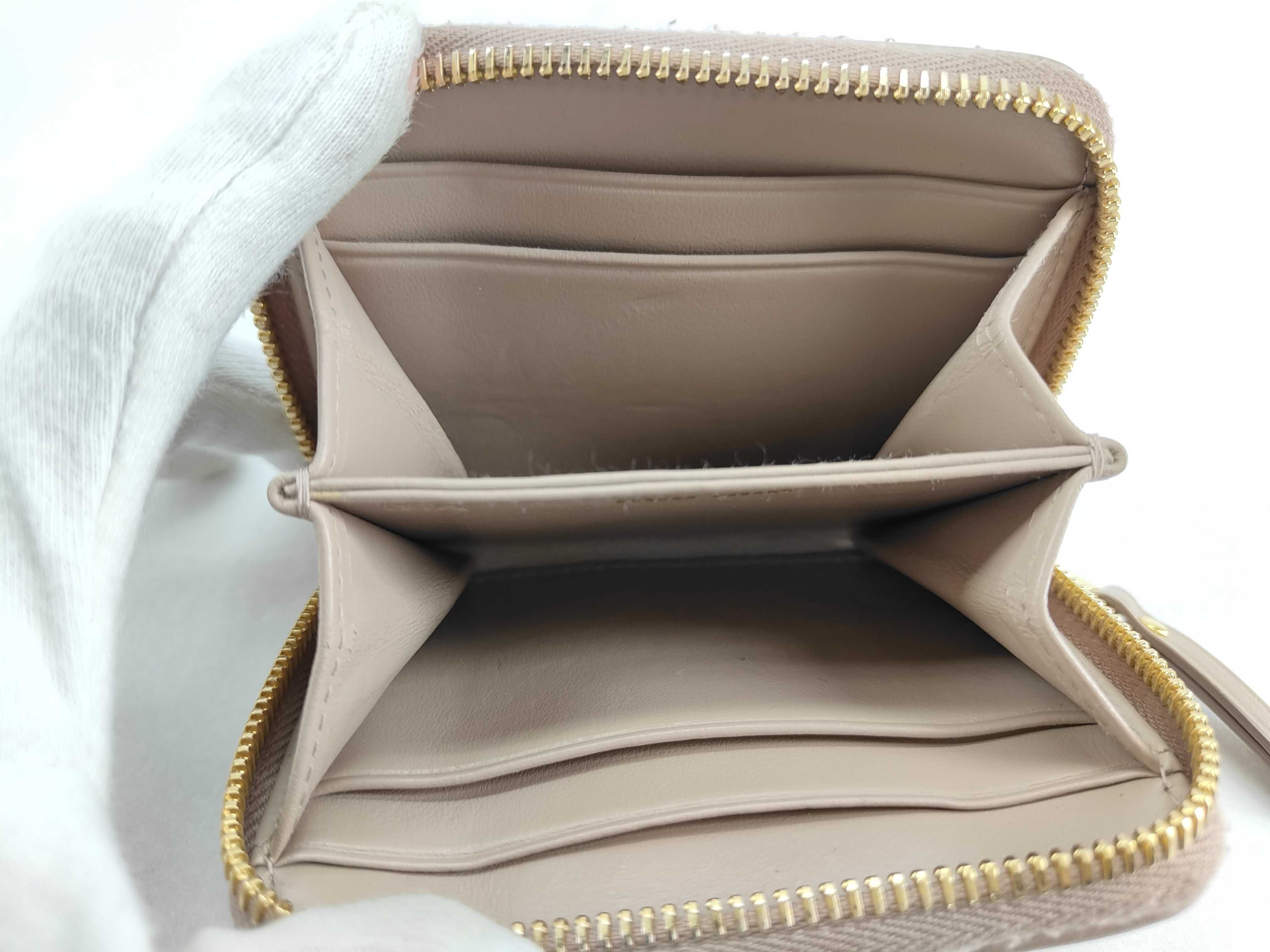 Matelassé Coin and Card Case — view 8