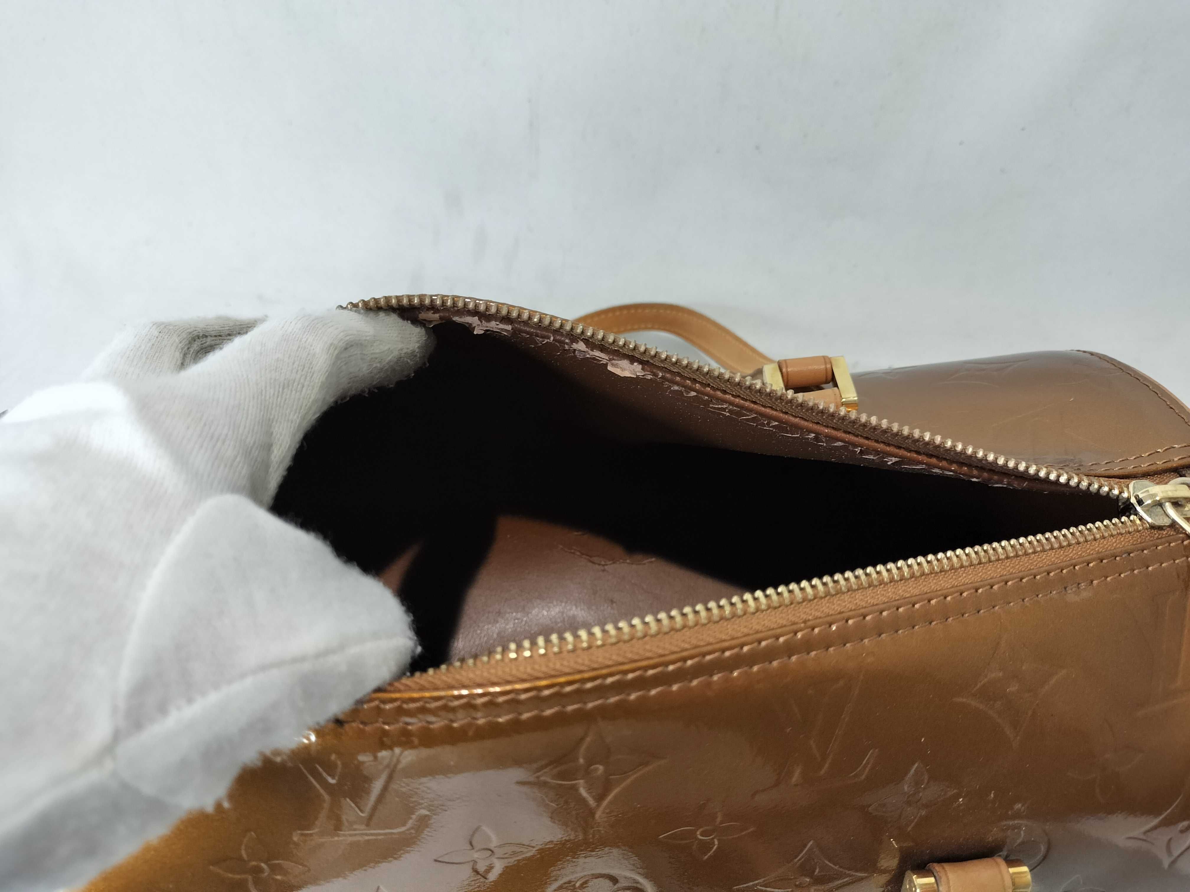 Vernis Bedford Handbag — view 9