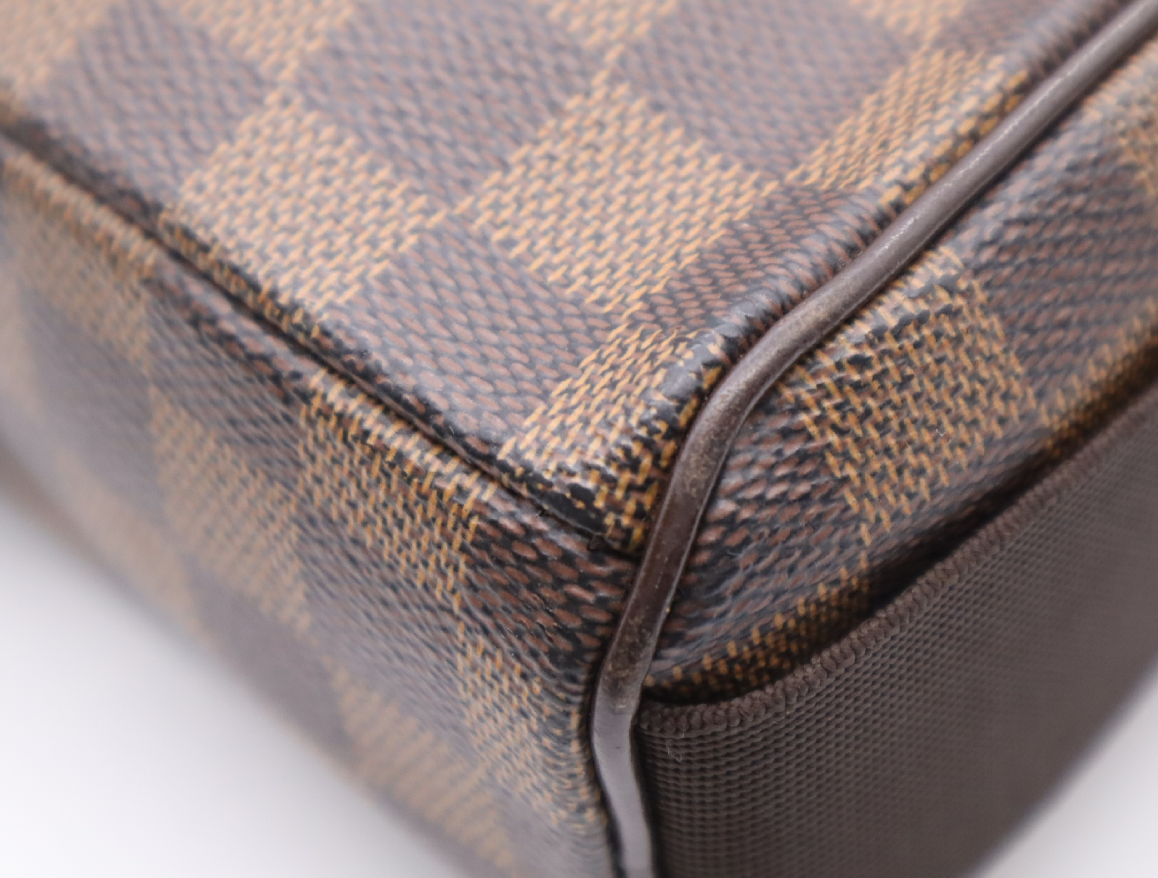 N41442 Damier Olaf PM Shoulder Bag — view 7