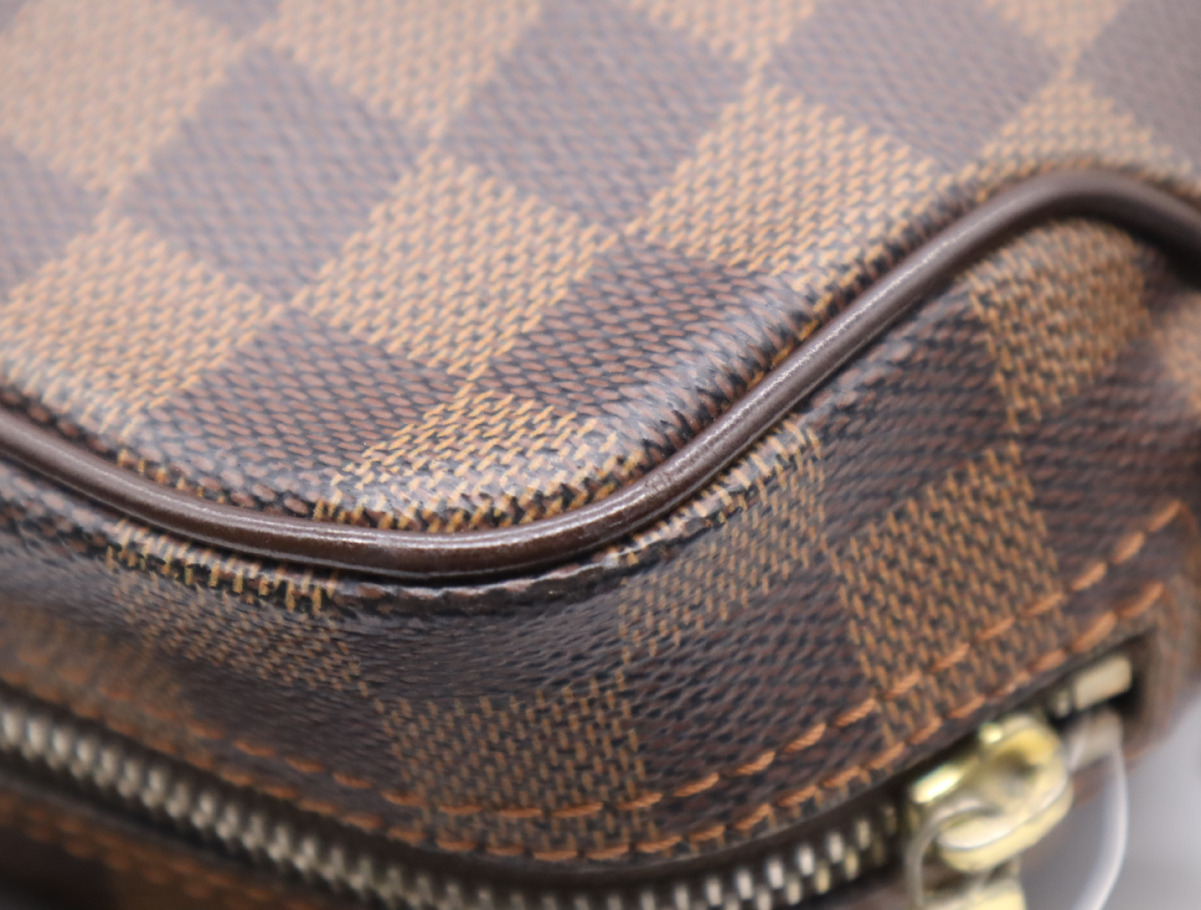 N41442 Damier Olaf PM Shoulder Bag — view 10