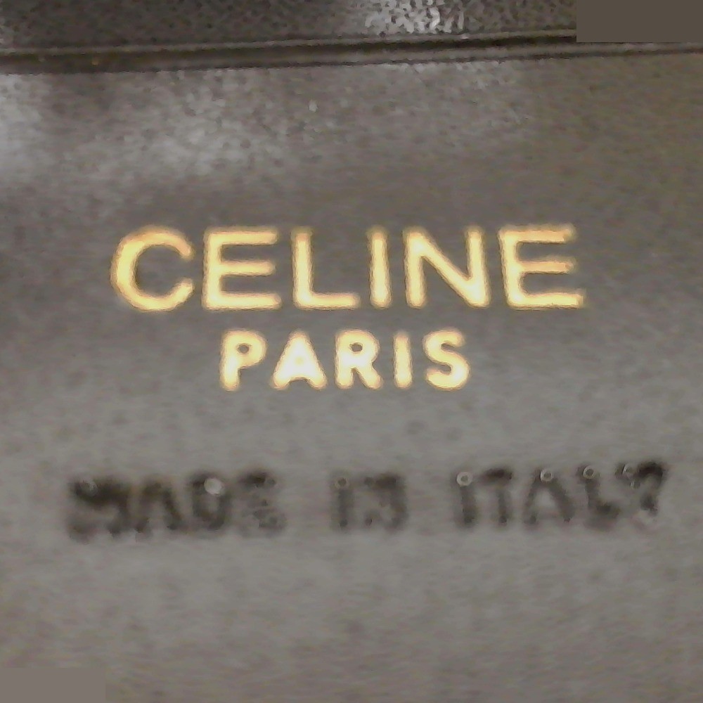 Other lines: Bags and Wallets — view 9