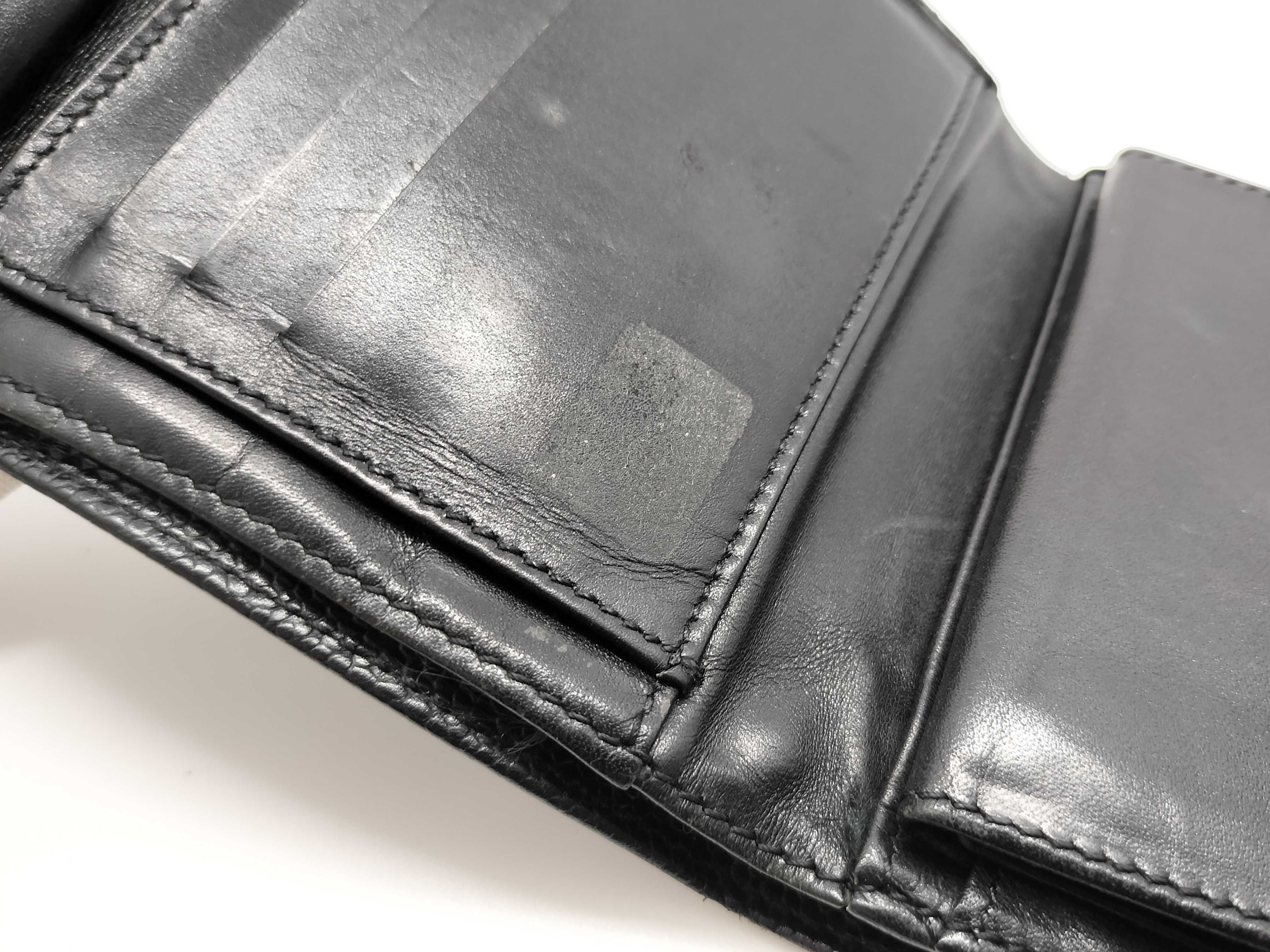 Caviar Skin Folding Wallet with Coco Mark — view 15