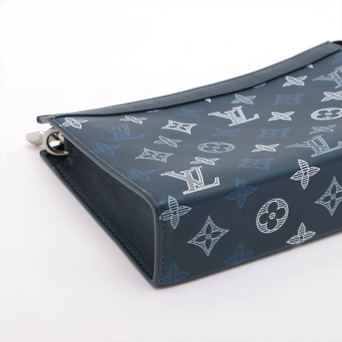 Monogram Shadow Gaston Wearable Wallet - Blue RFID Reactive — view 4