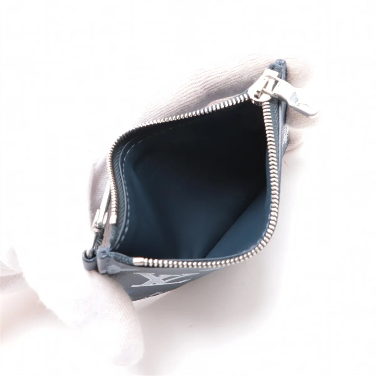 Monogram Shadow Gaston Wearable Wallet - Blue RFID Reactive — view 7
