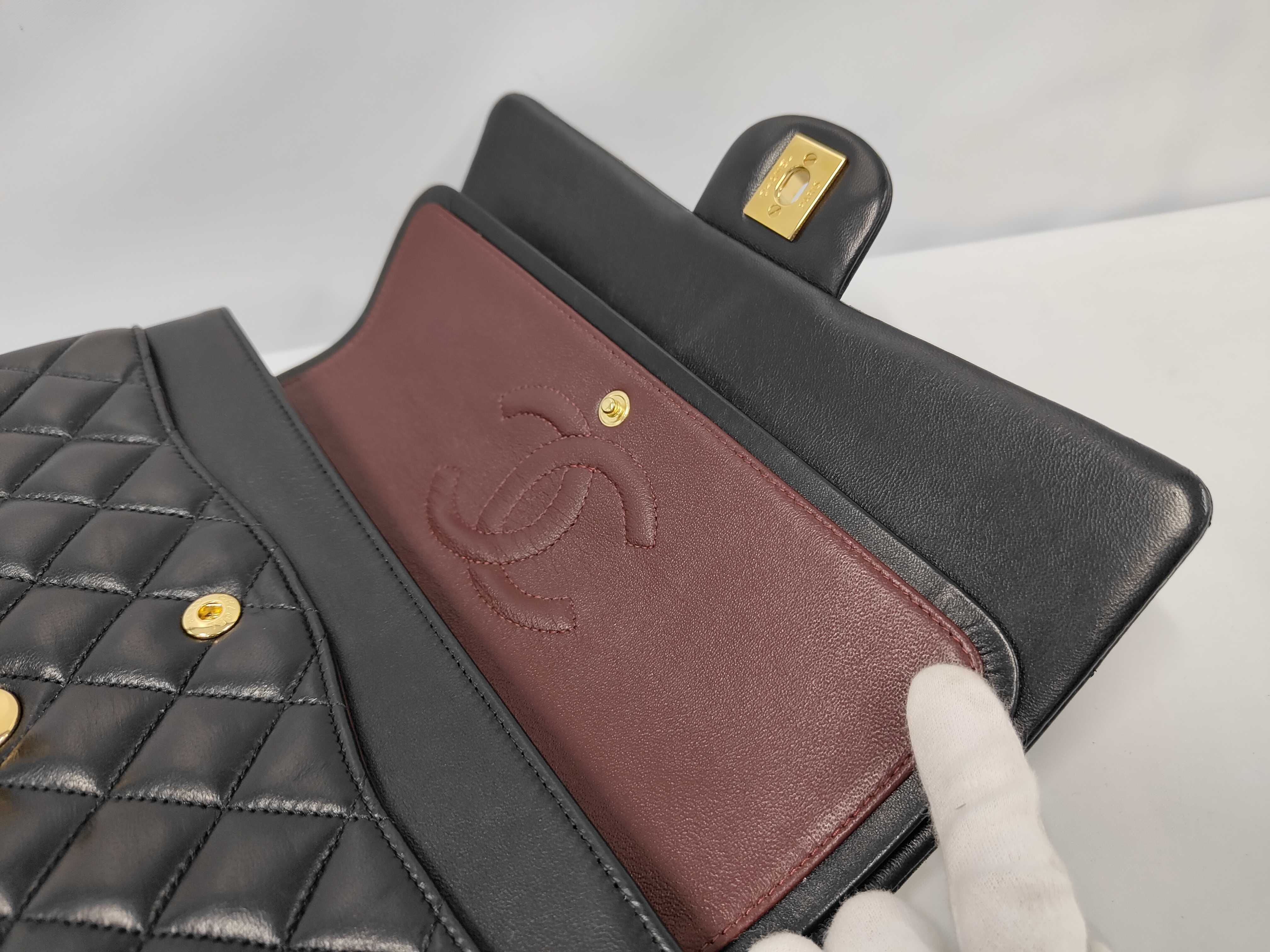 W-Flap 25 Chain Shoulder Bag, Matelassé Lambskin, Black GP Shoulder Bag — view 7