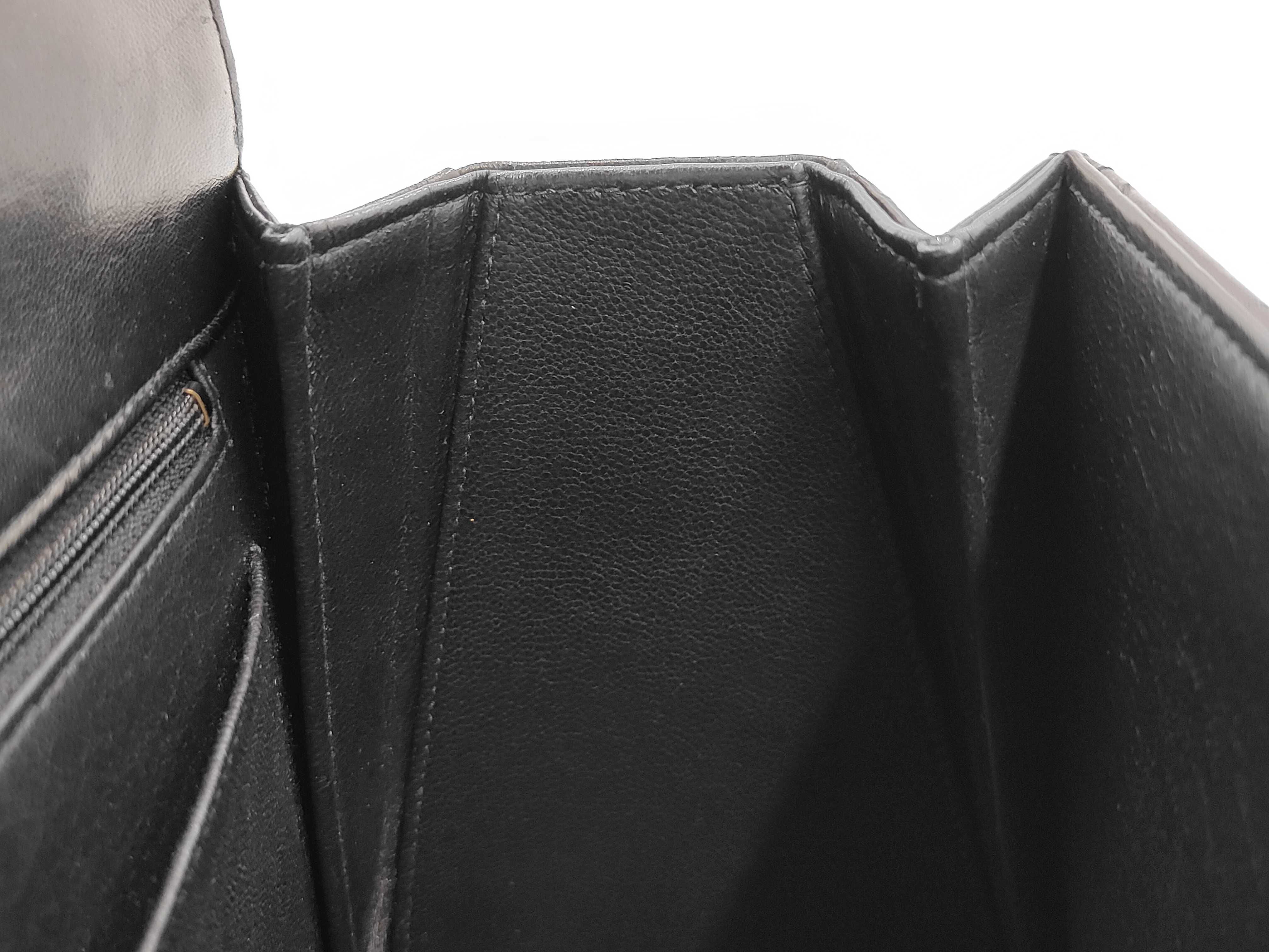 Matelassé Turnlock Black Shoulder Bag — view 12