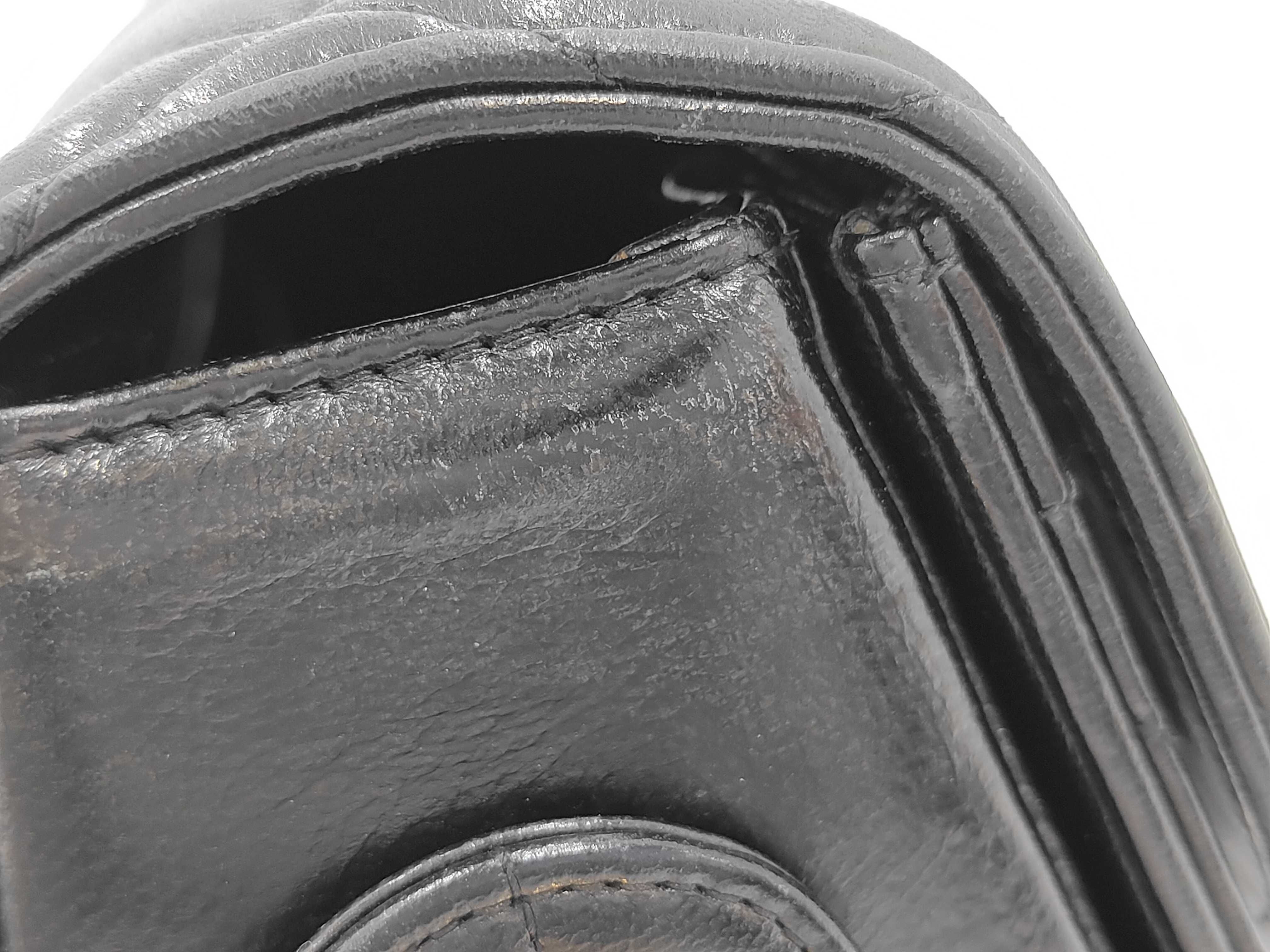 Matelassé Turnlock Black Shoulder Bag — view 13