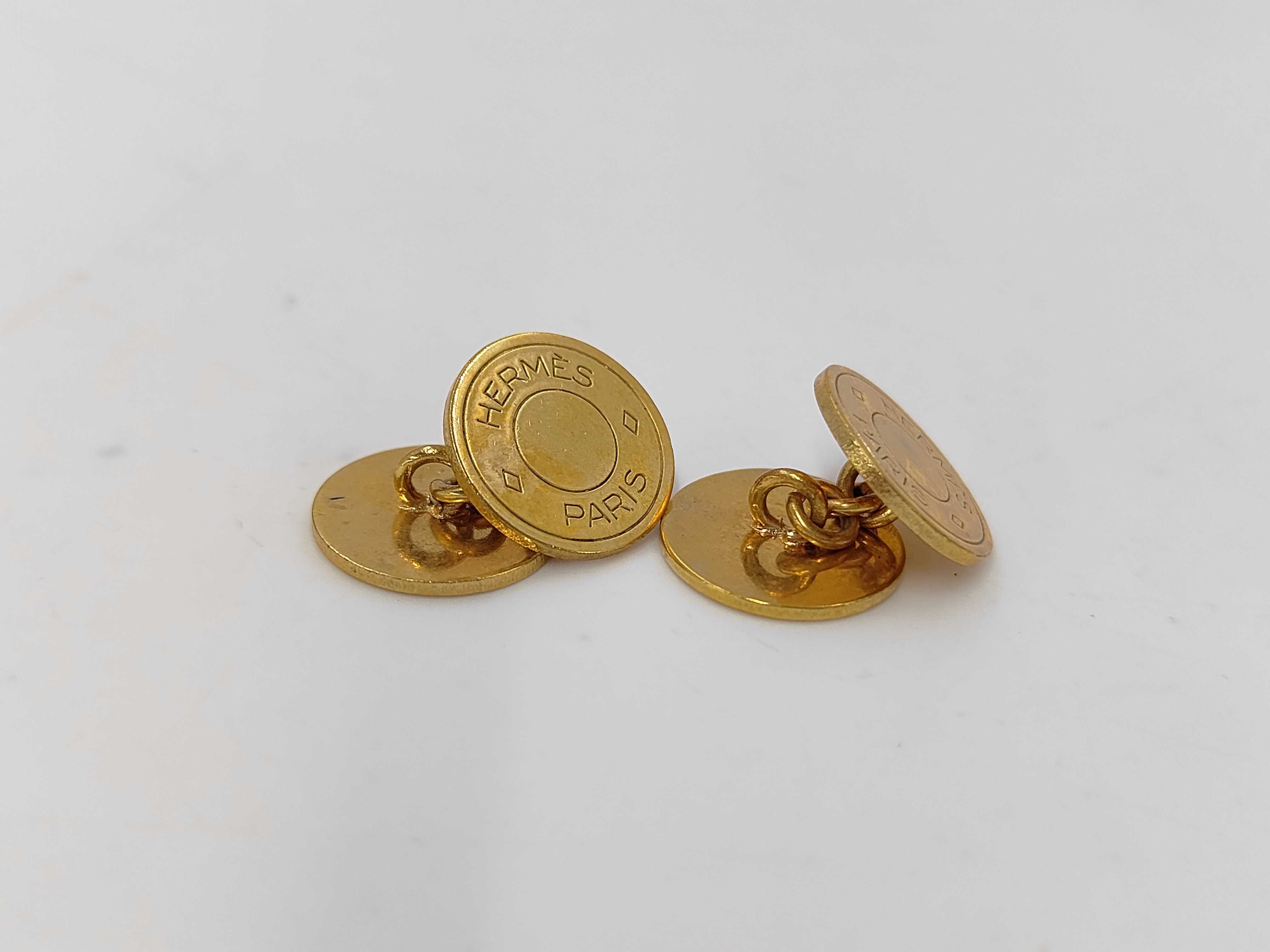cufflinks, color: gold, tie clip/cufflinks — view 4