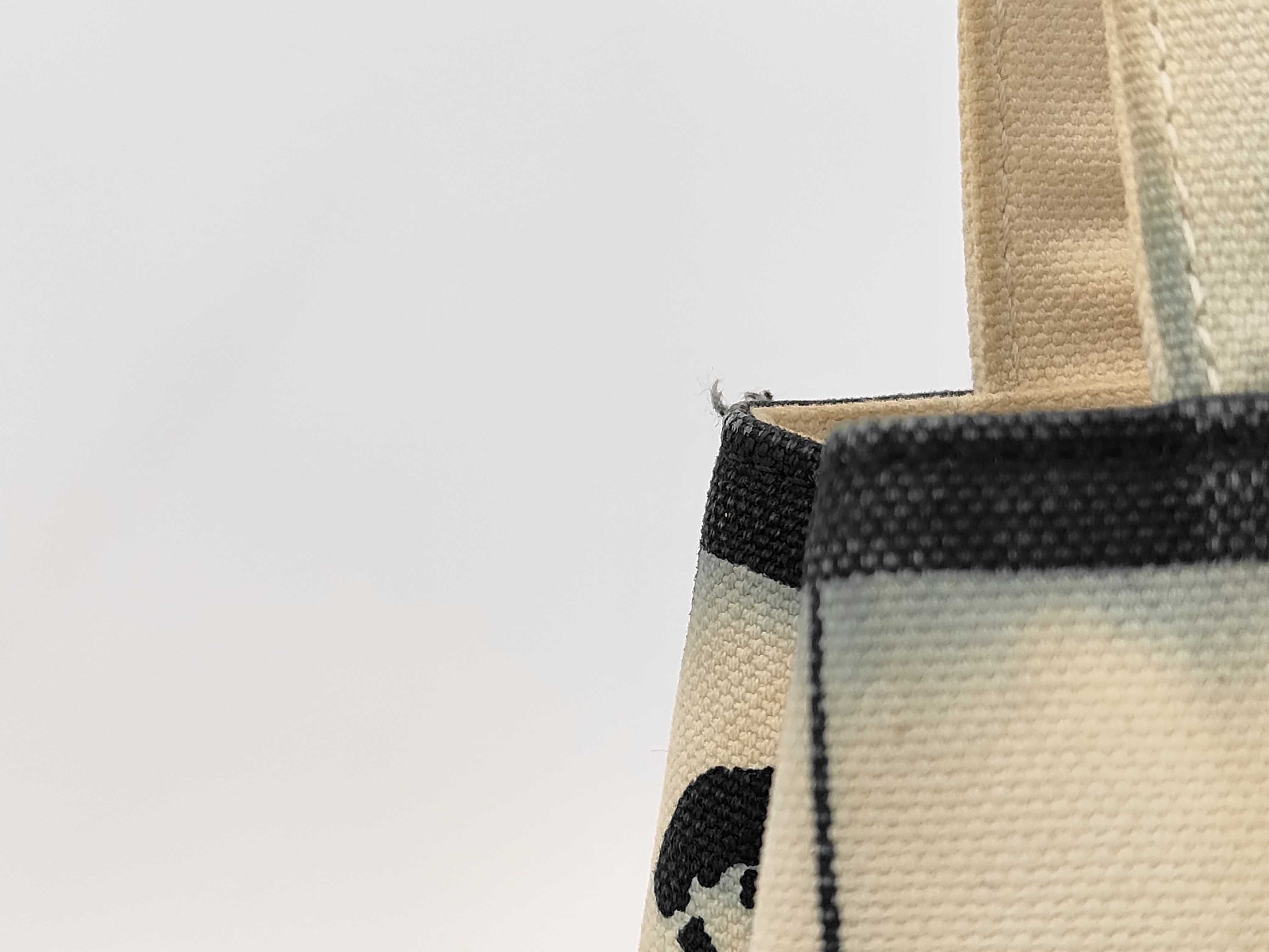Windows Line Tote Bag — view 4