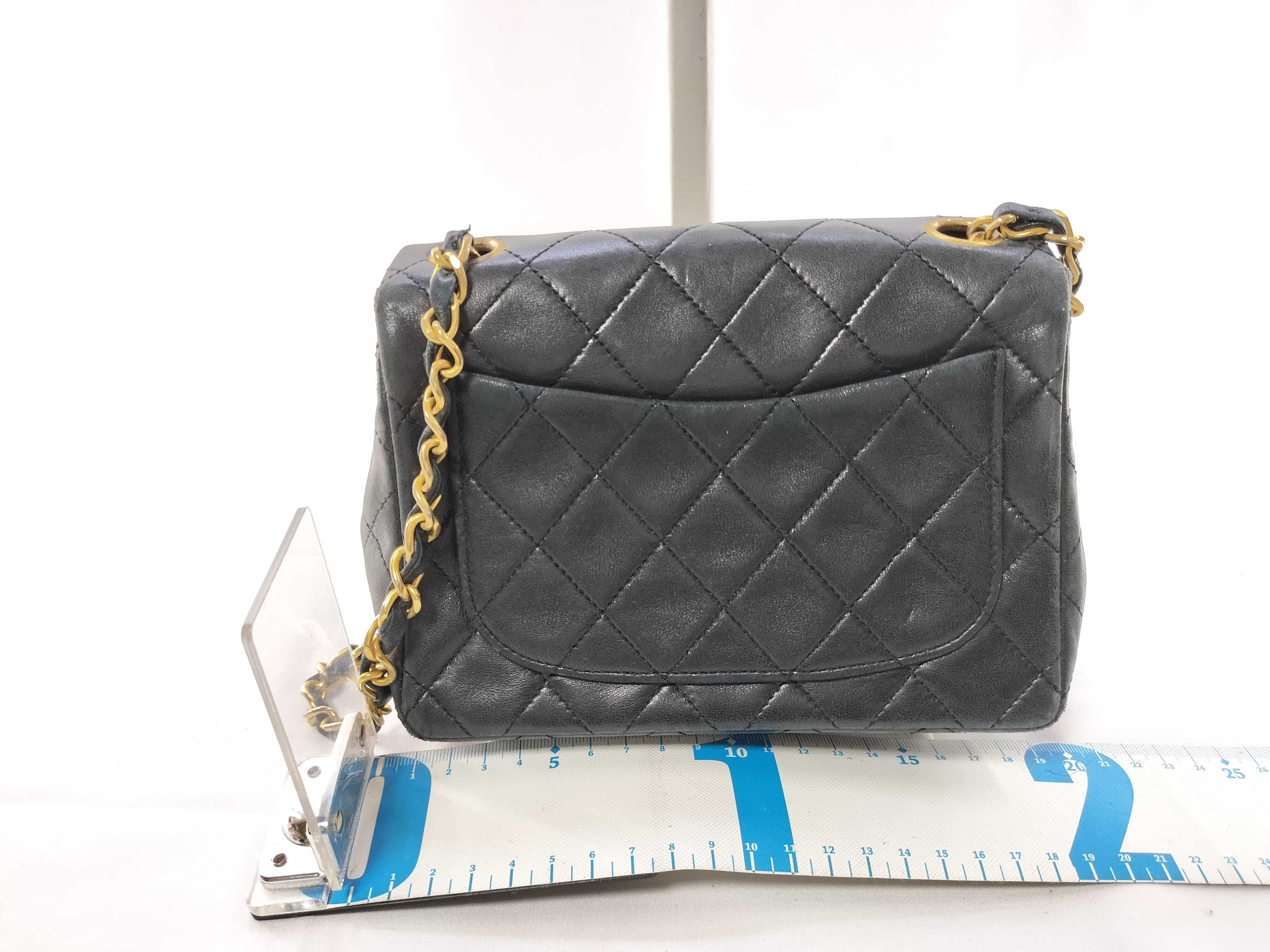 Lambskin Minimato 18 Gold Turnlock Shoulder Bag — view 2