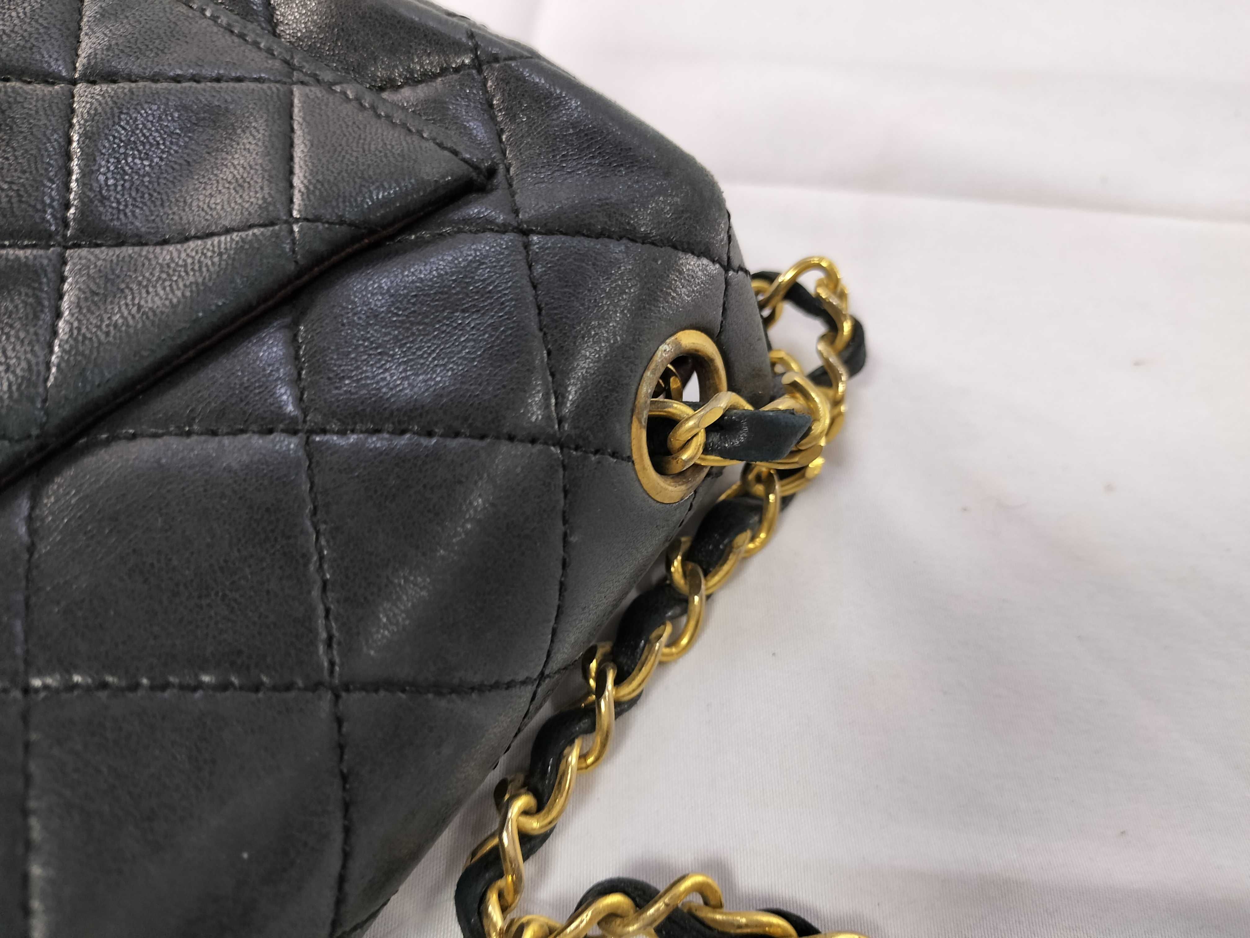 Lambskin Minimato 18 Gold Turnlock Shoulder Bag — view 4