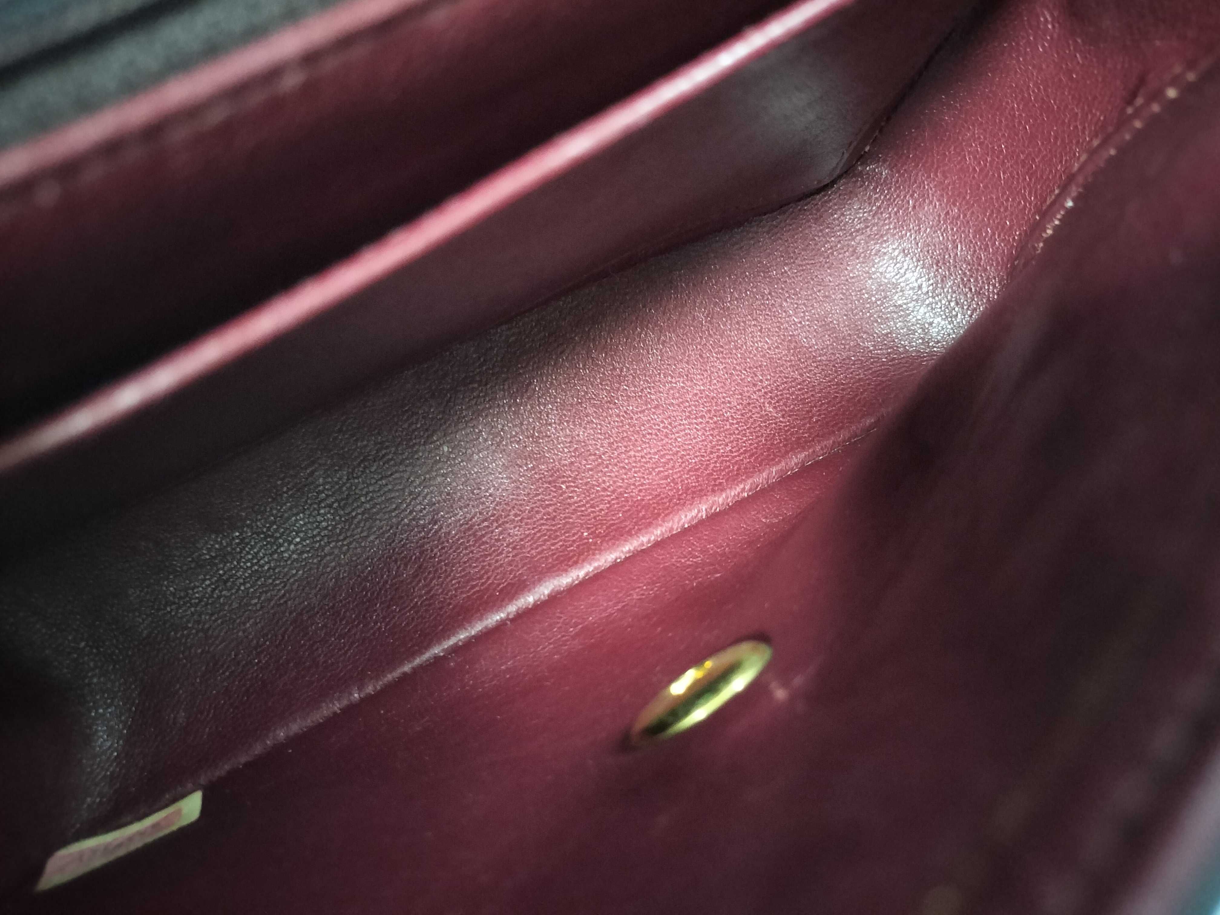 Lambskin Minimato 18 Gold Turnlock Shoulder Bag — view 9