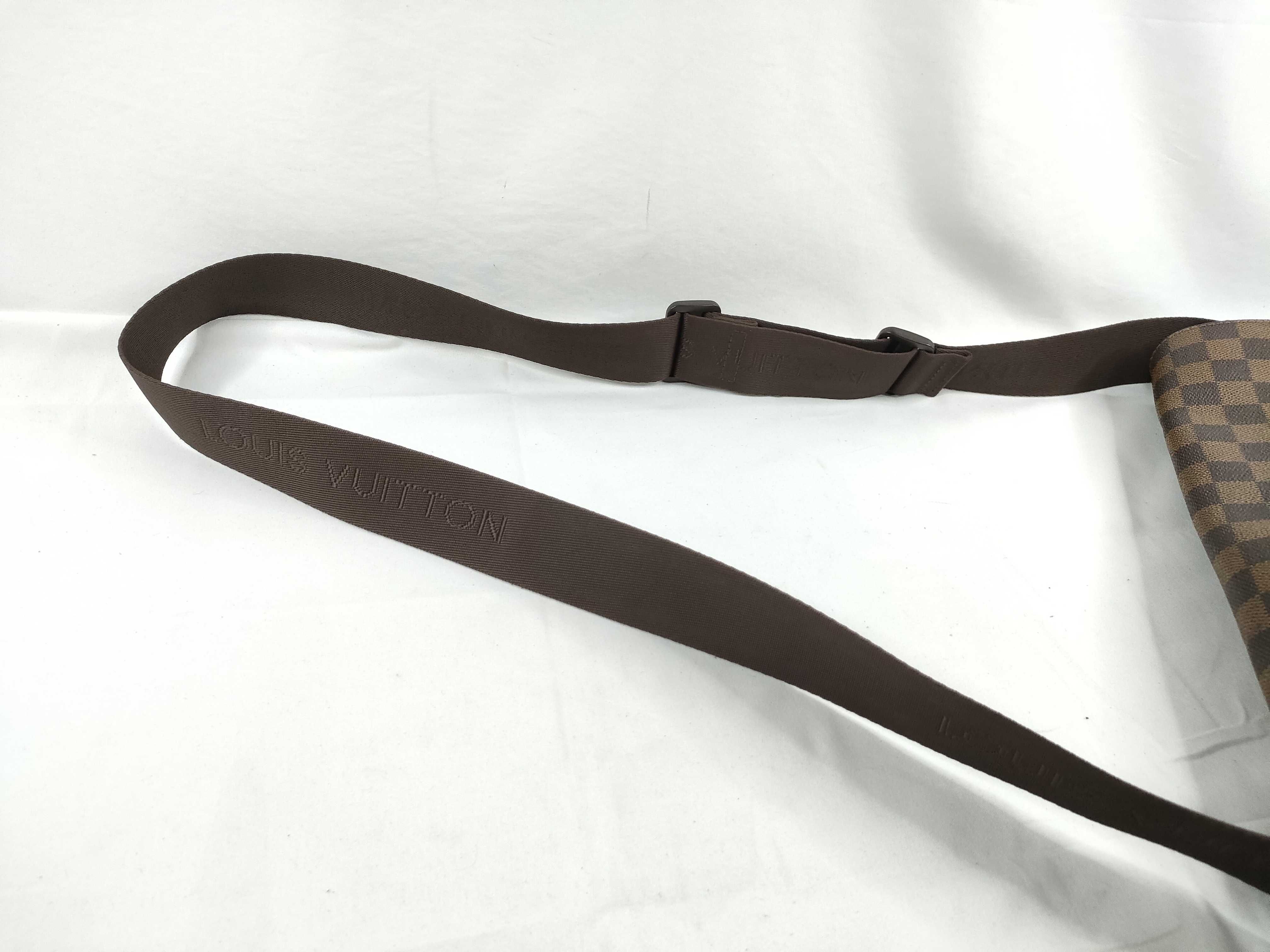 Damier Bastille Shoulder Bag — view 6