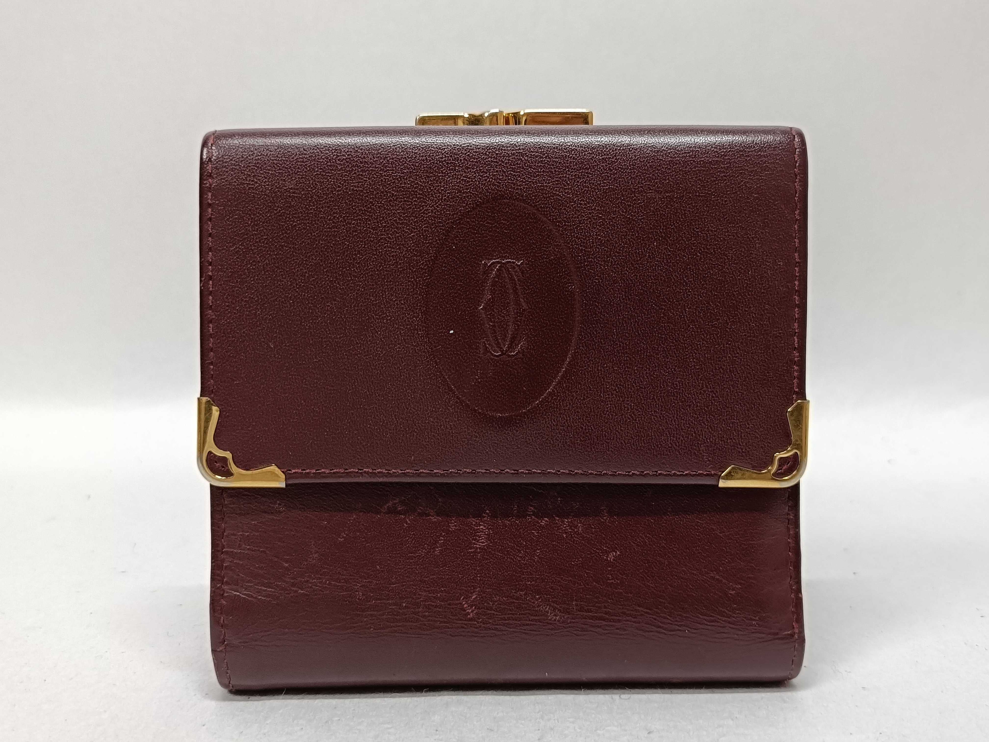 Must Bifold Wallet Must Clasp Wallet
