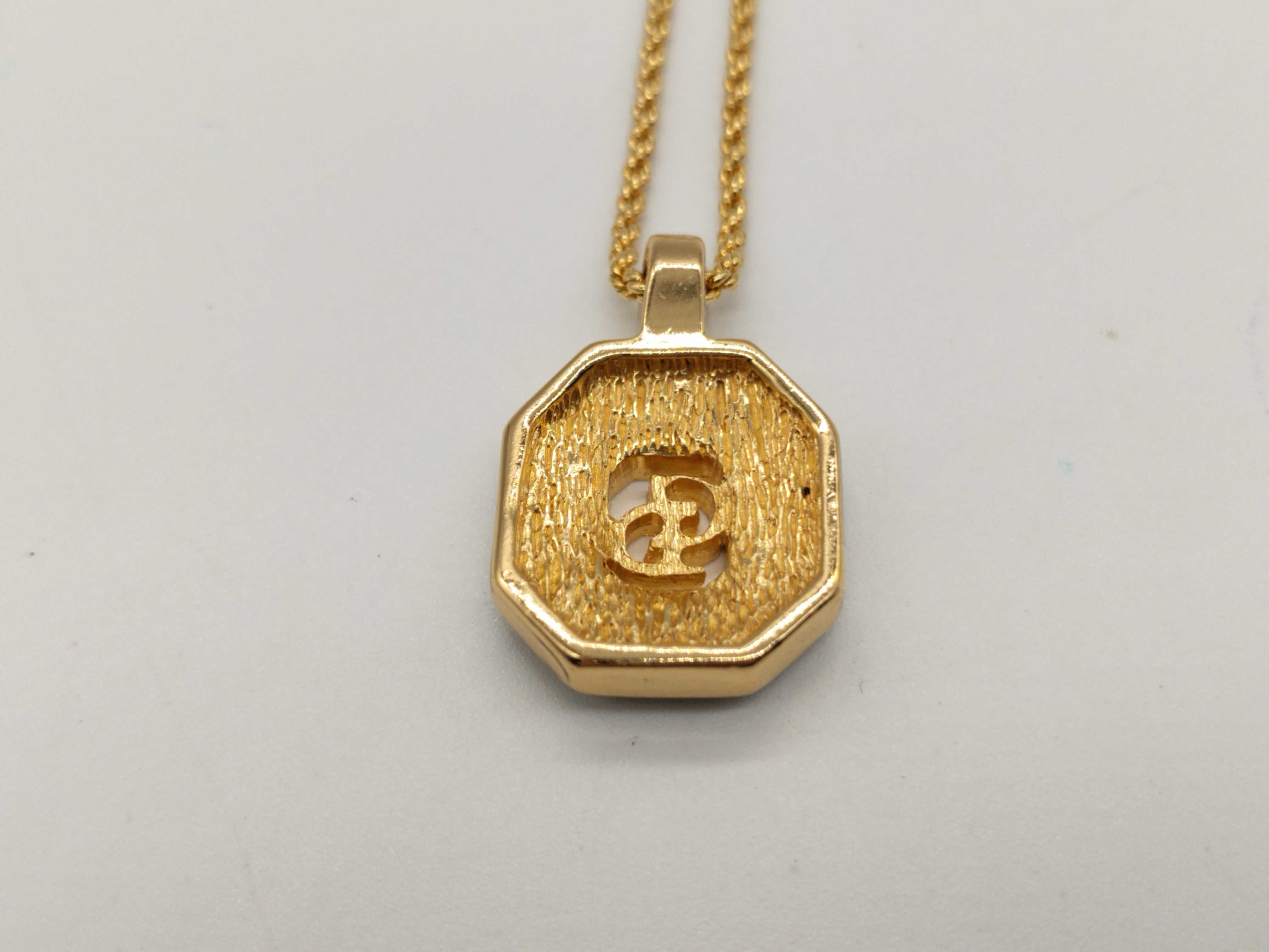 Rhinestone CD Logo Octagon Twist Chain Gold Black Necklace — view 2