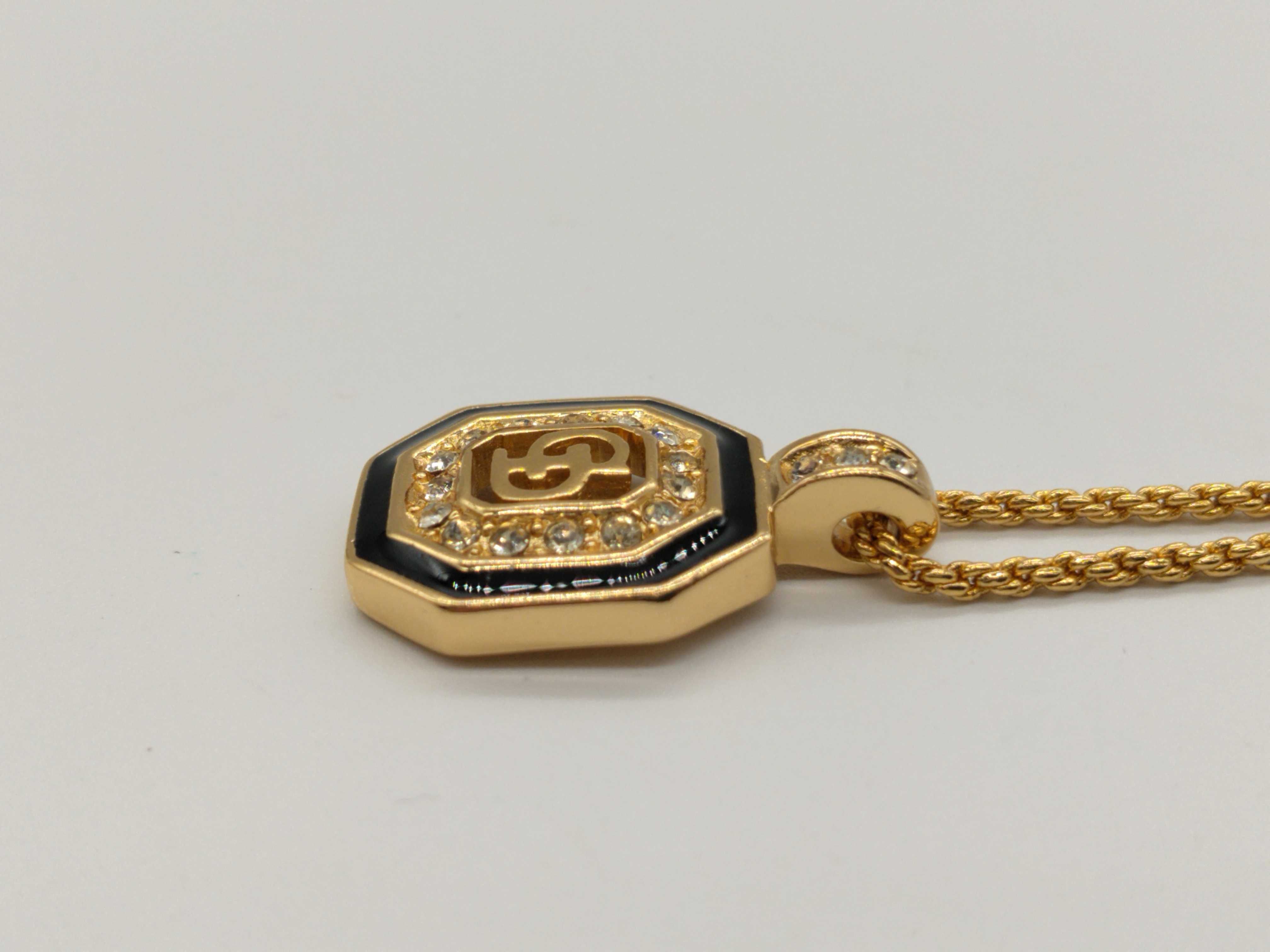 Rhinestone CD Logo Octagon Twist Chain Gold Black Necklace — view 3