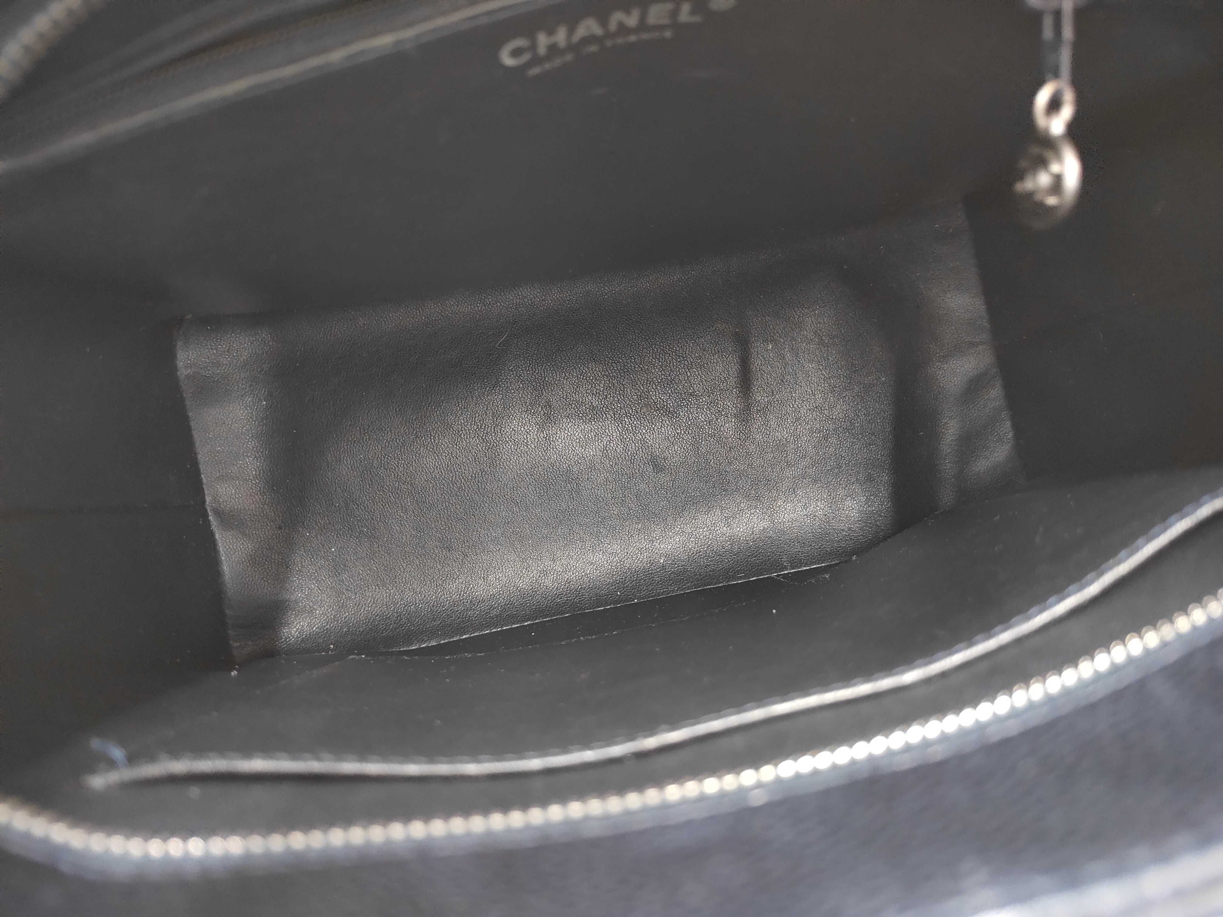 Reissue Tote Bag, Caviar Leather, Series 10 Tote Bag — view 8