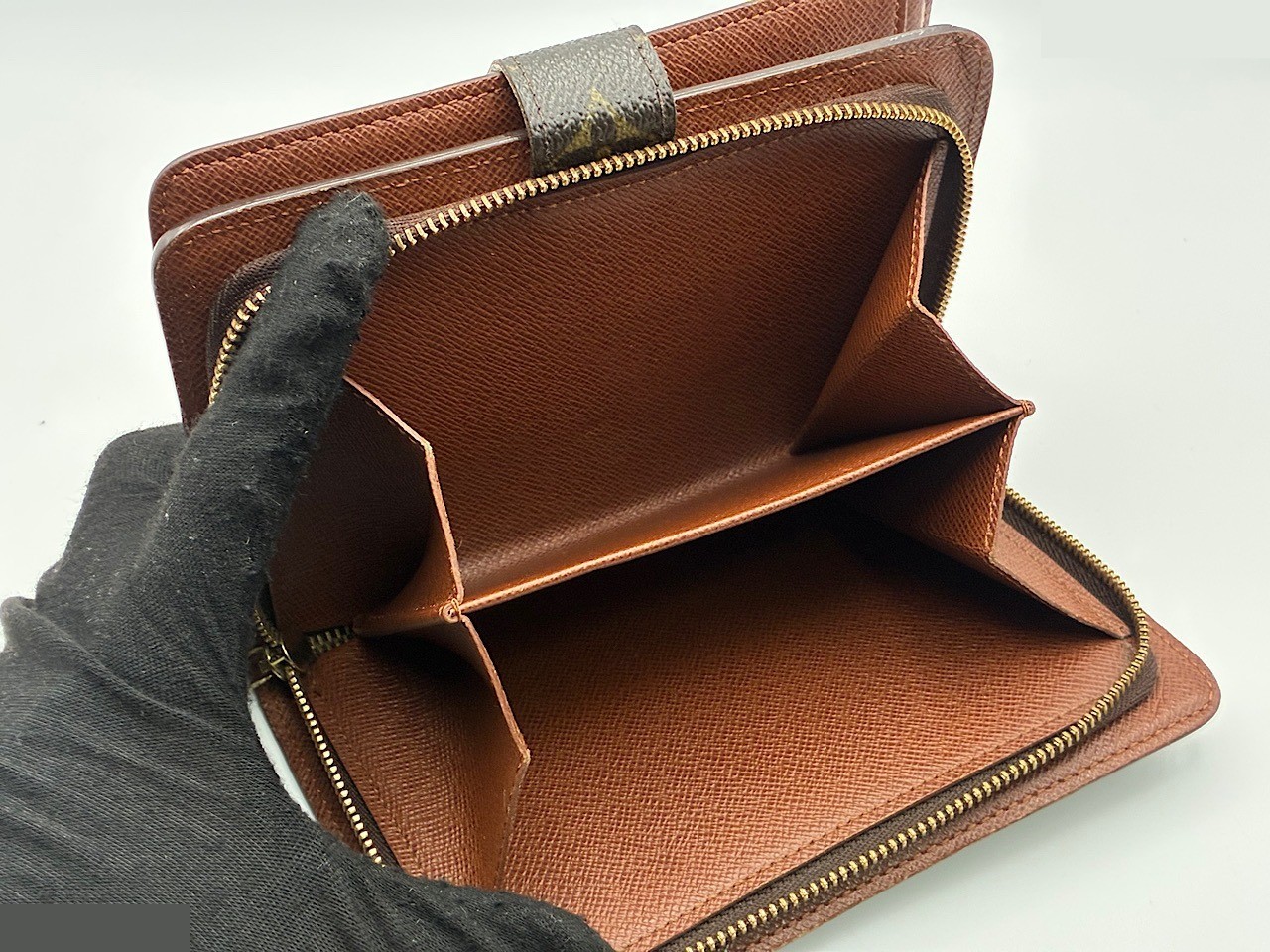 M61207 Monogram Portefeuille Papier Zip — view 5