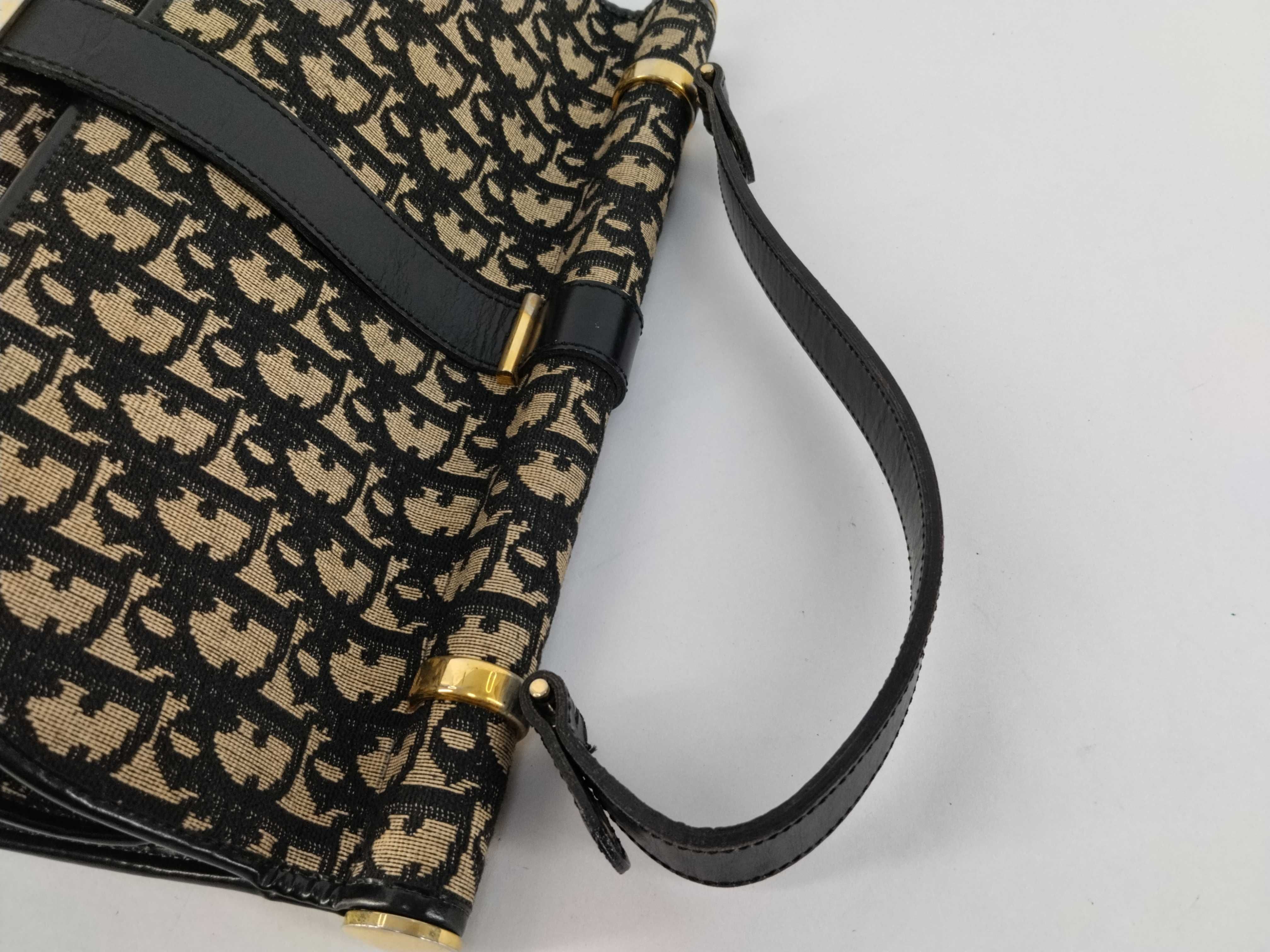 Trotter Christian / Trotter / Handbag / Canvas Handbag — view 3