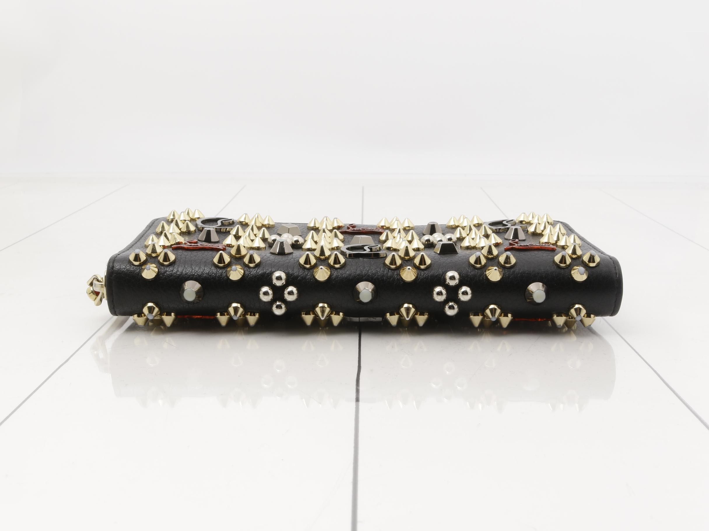 Other lines: Bags and Wallets — view 3