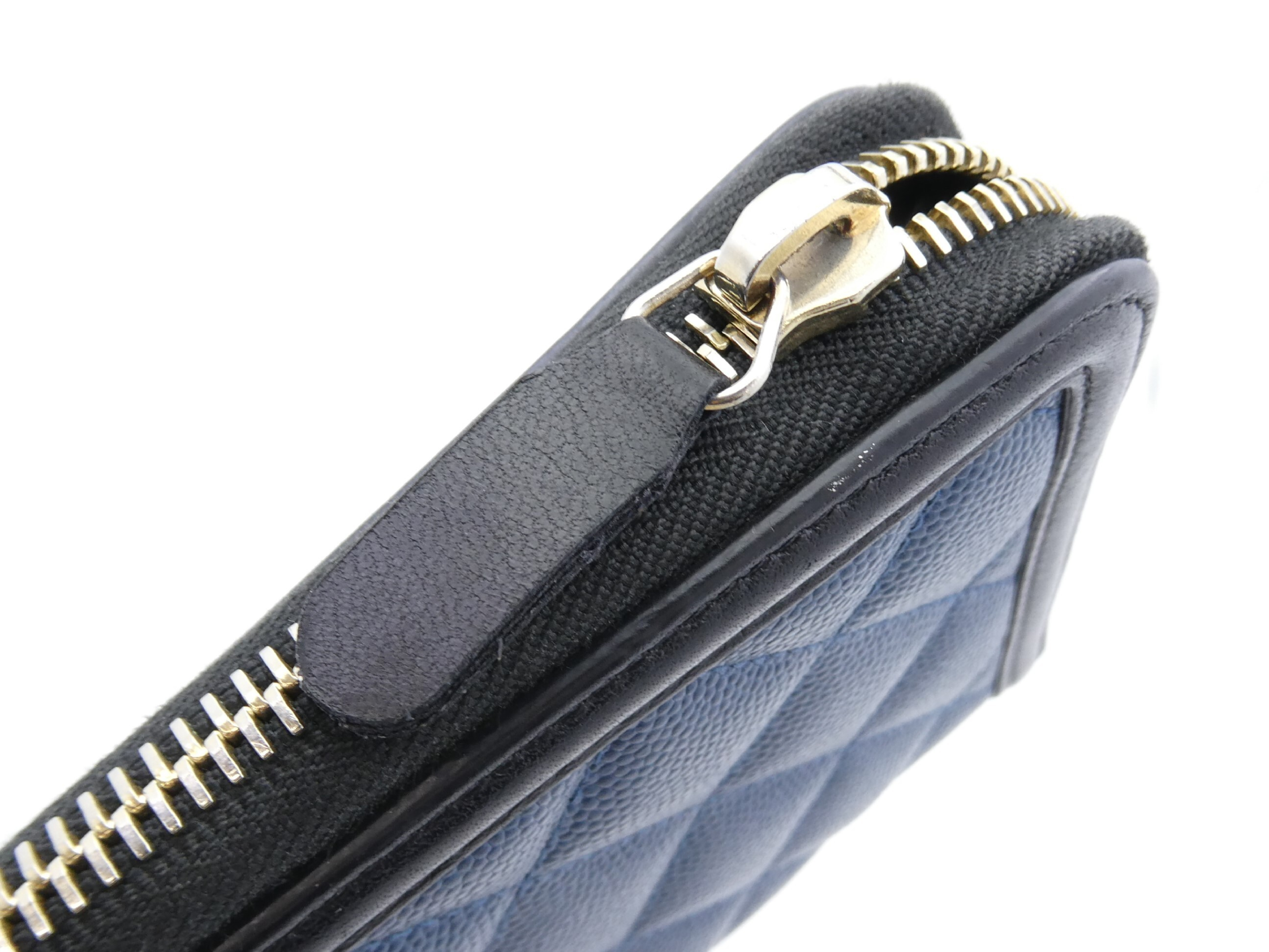 CC Filigree Matelassé Caviar Skin Wallet — view 11