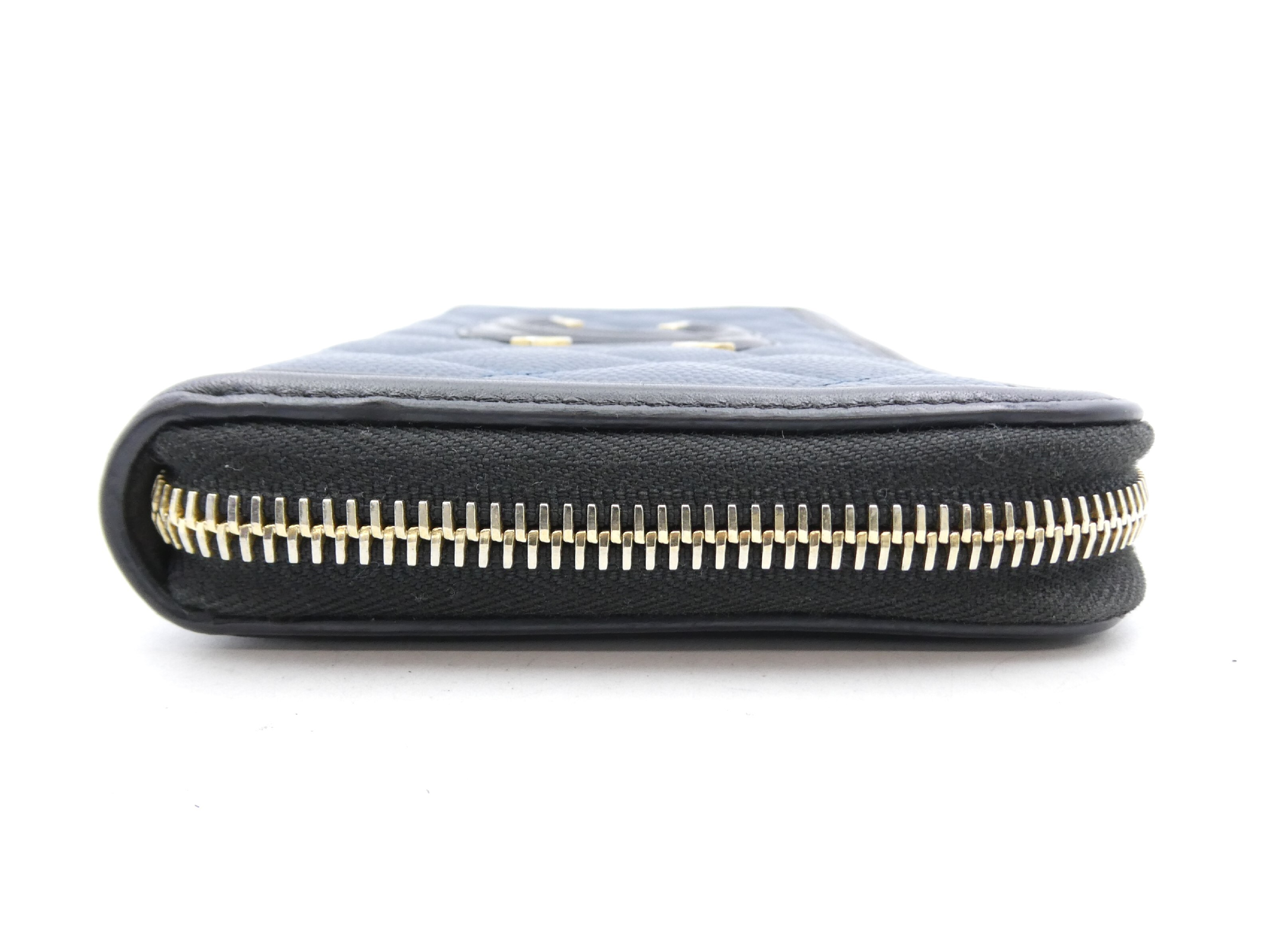CC Filigree Matelassé Caviar Skin Wallet — view 3