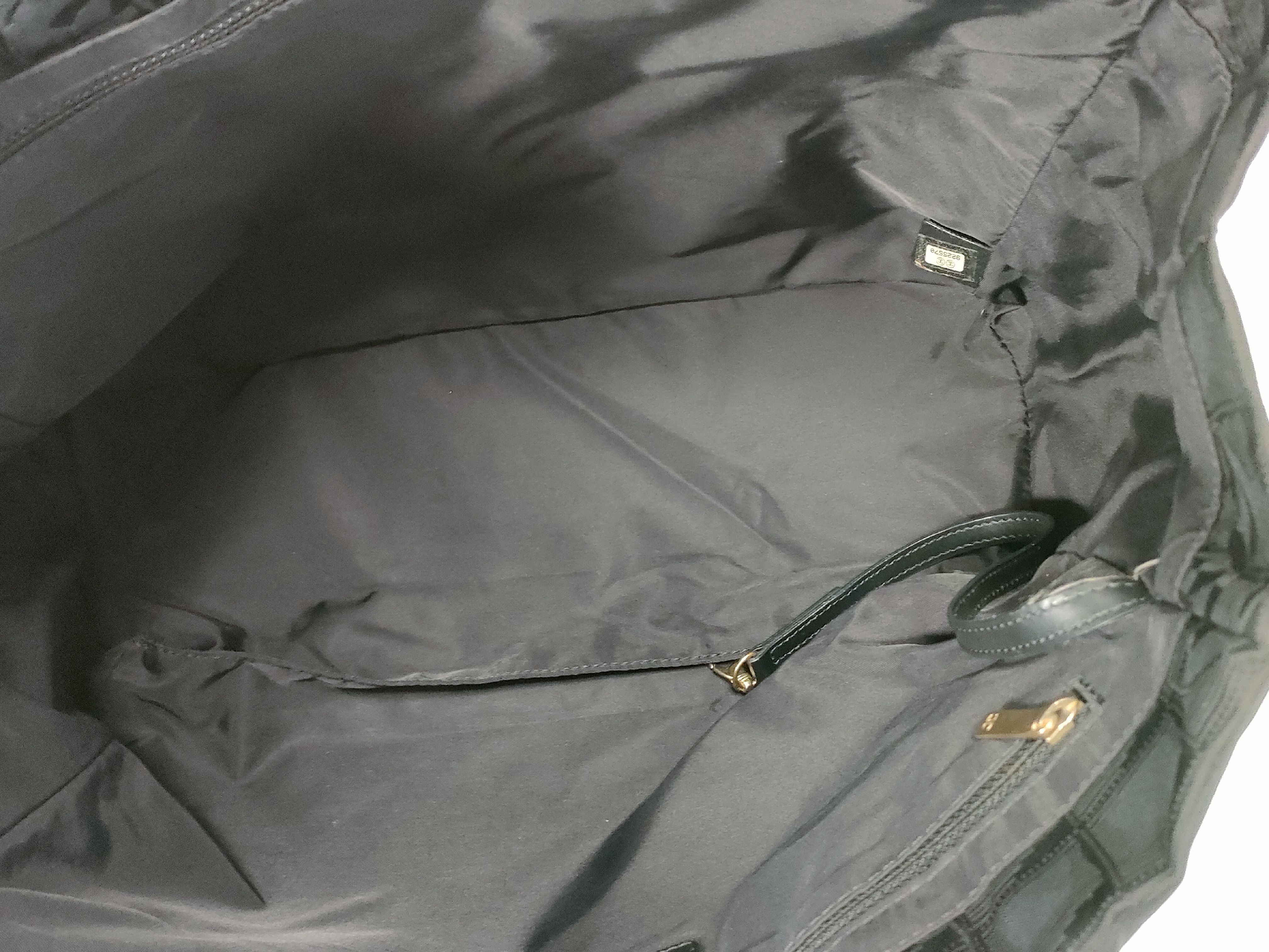 New Travel Line MM Gold Hardware Tote Bag (Serial Number 9 series, no "G") — view 9