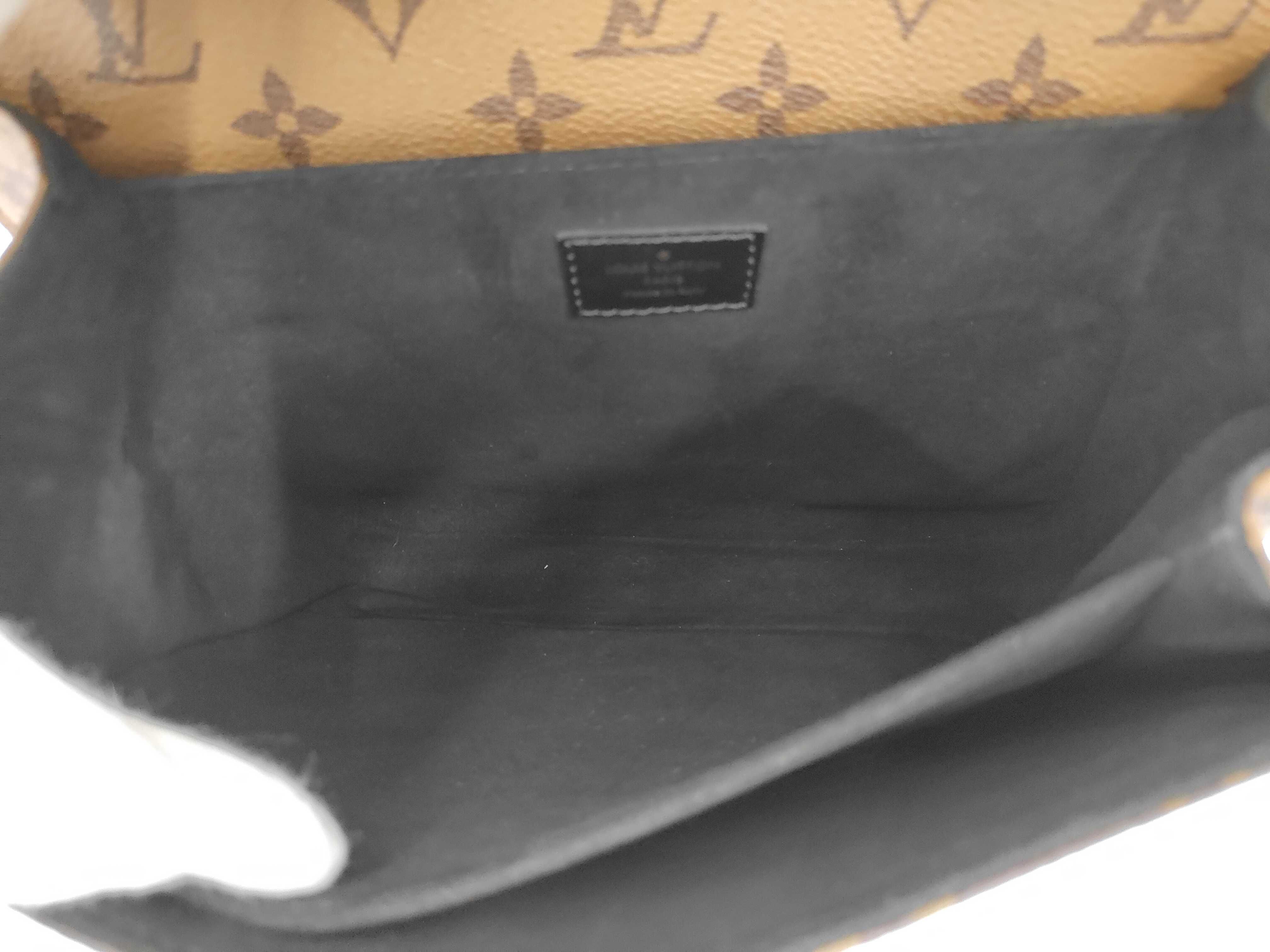 Pochette Metis MM Monogram Reverse M44876 Handbag — view 10