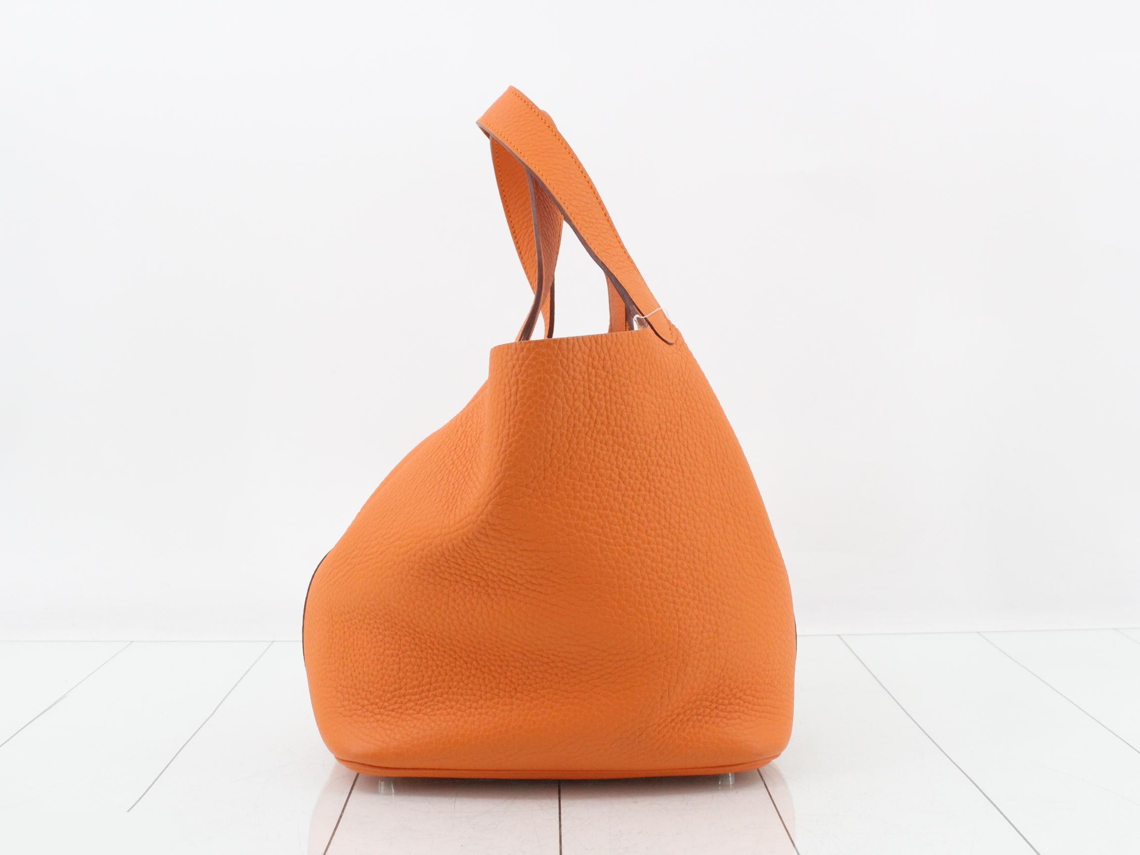 Picotin Lock MM handbag, P stamp — view 4