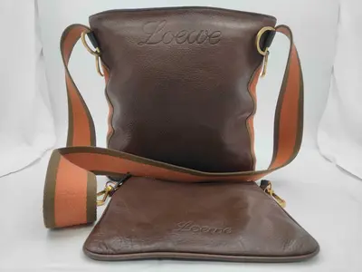 shoulder bag