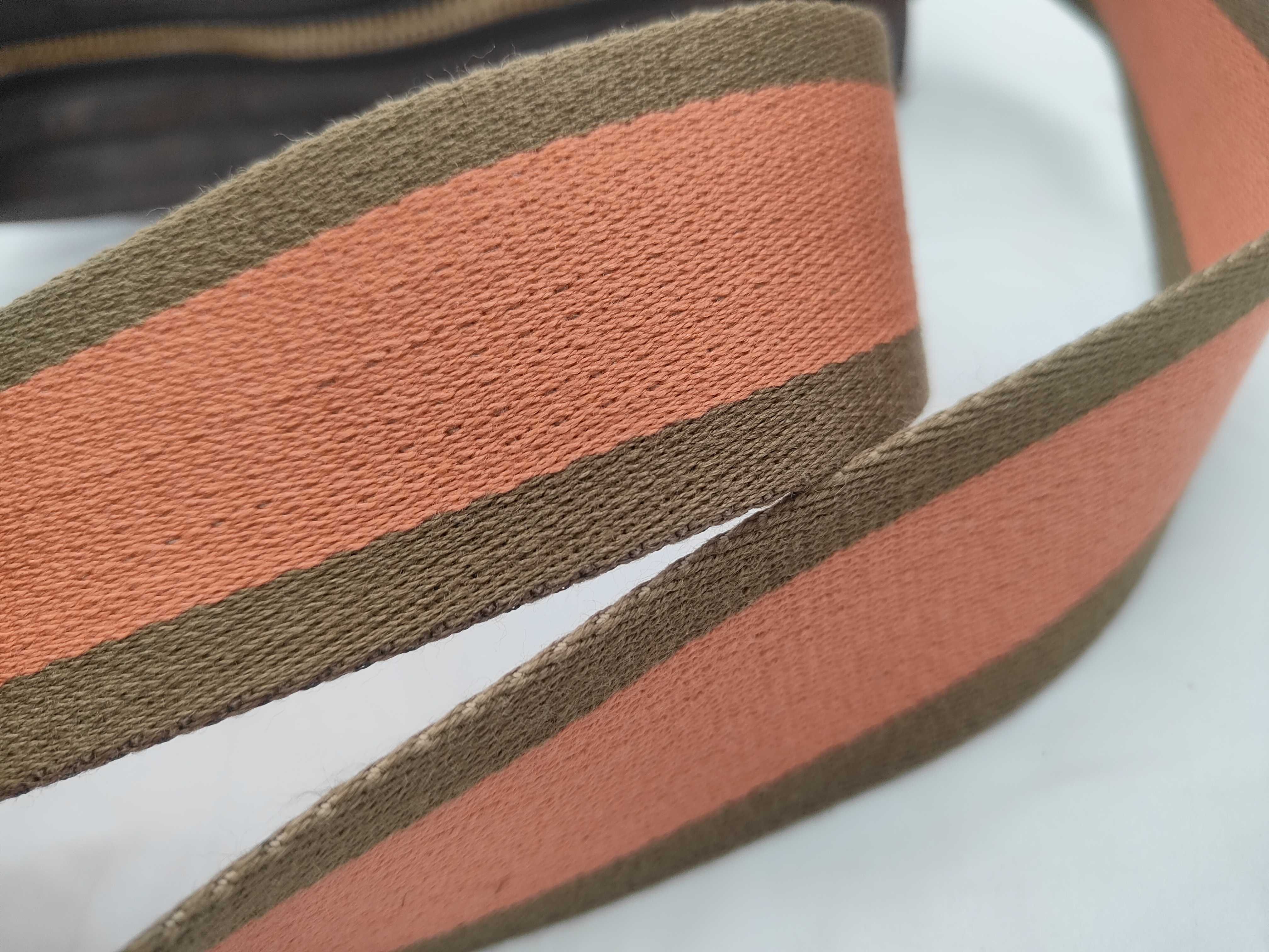 shoulder bag — view 4