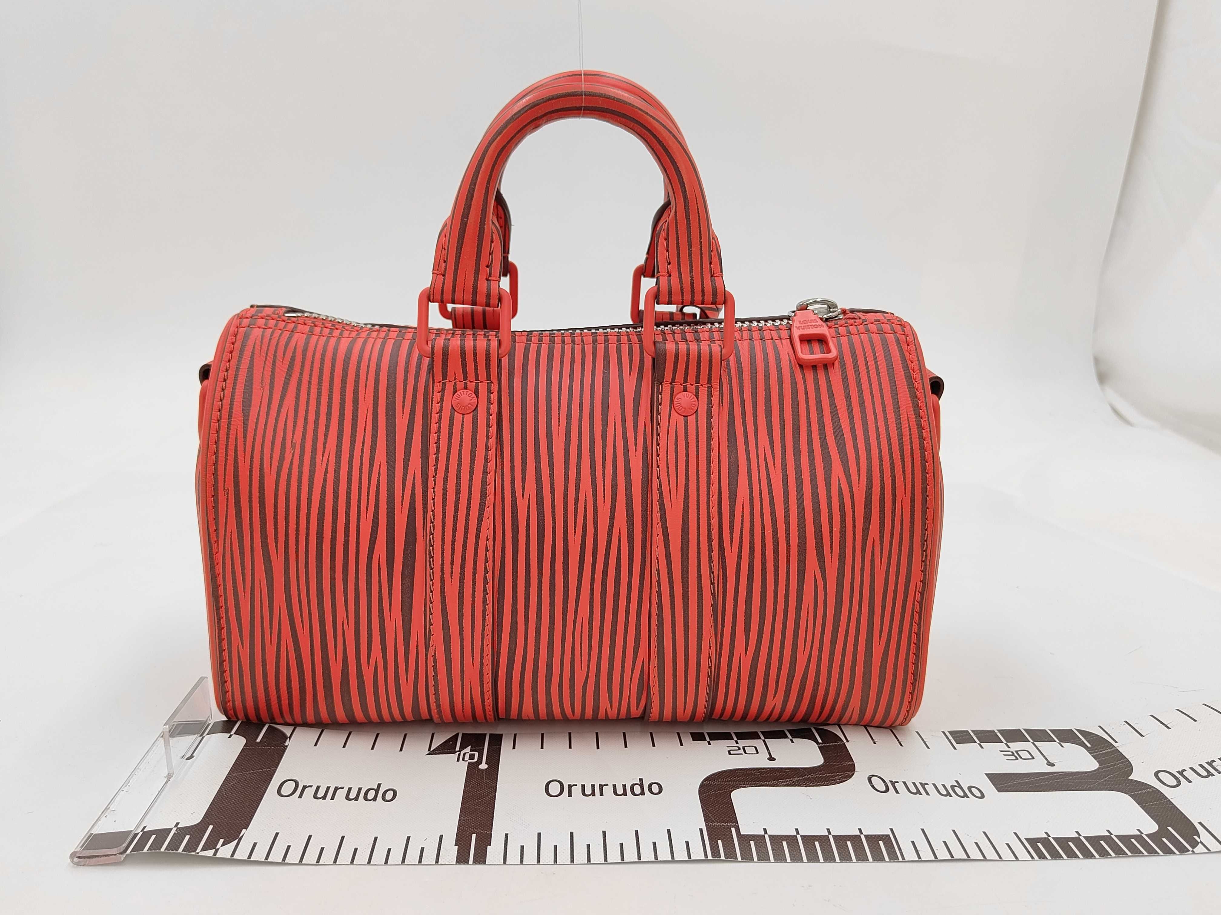 Keepall Bandoulière 25 LV x Park Seo-Bo M11588 Epi RFID Boston Bag — view 2