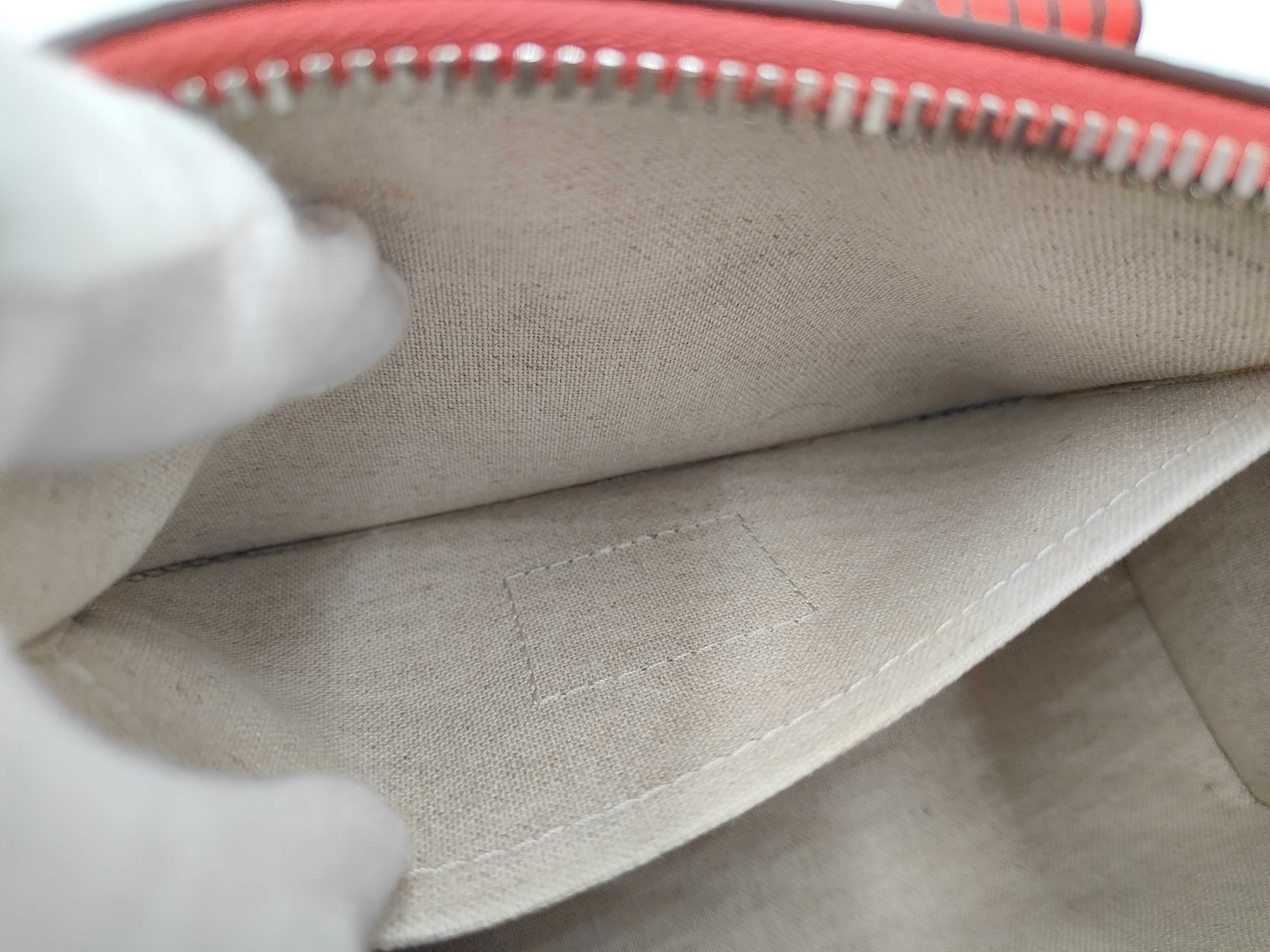 Keepall Bandoulière 25 LV x Park Seo-Bo M11588 Epi RFID Boston Bag — view 12