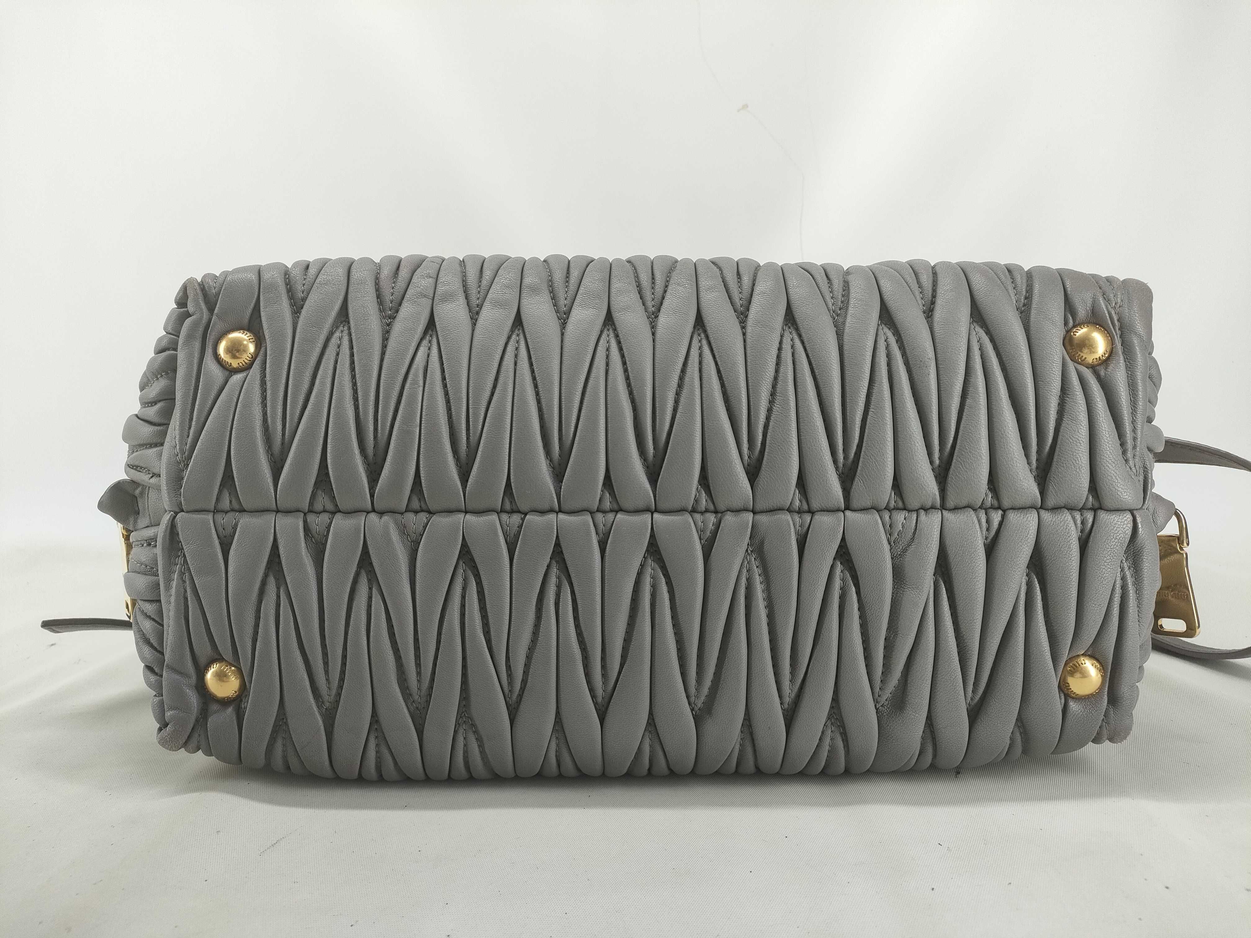 TR- Matelasse Tote Bag (Handbag) — view 3