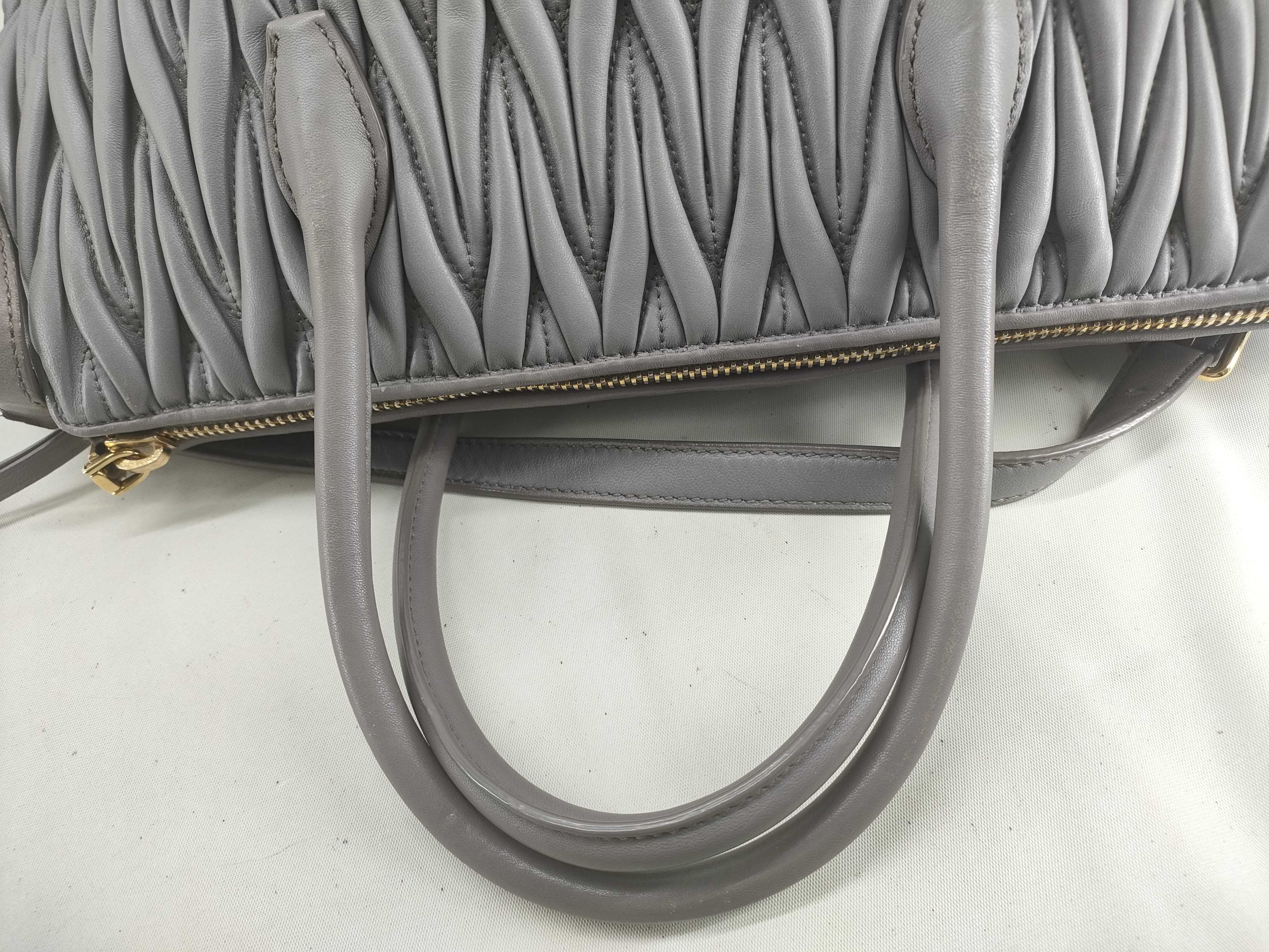 TR- Matelasse Tote Bag (Handbag) — view 5