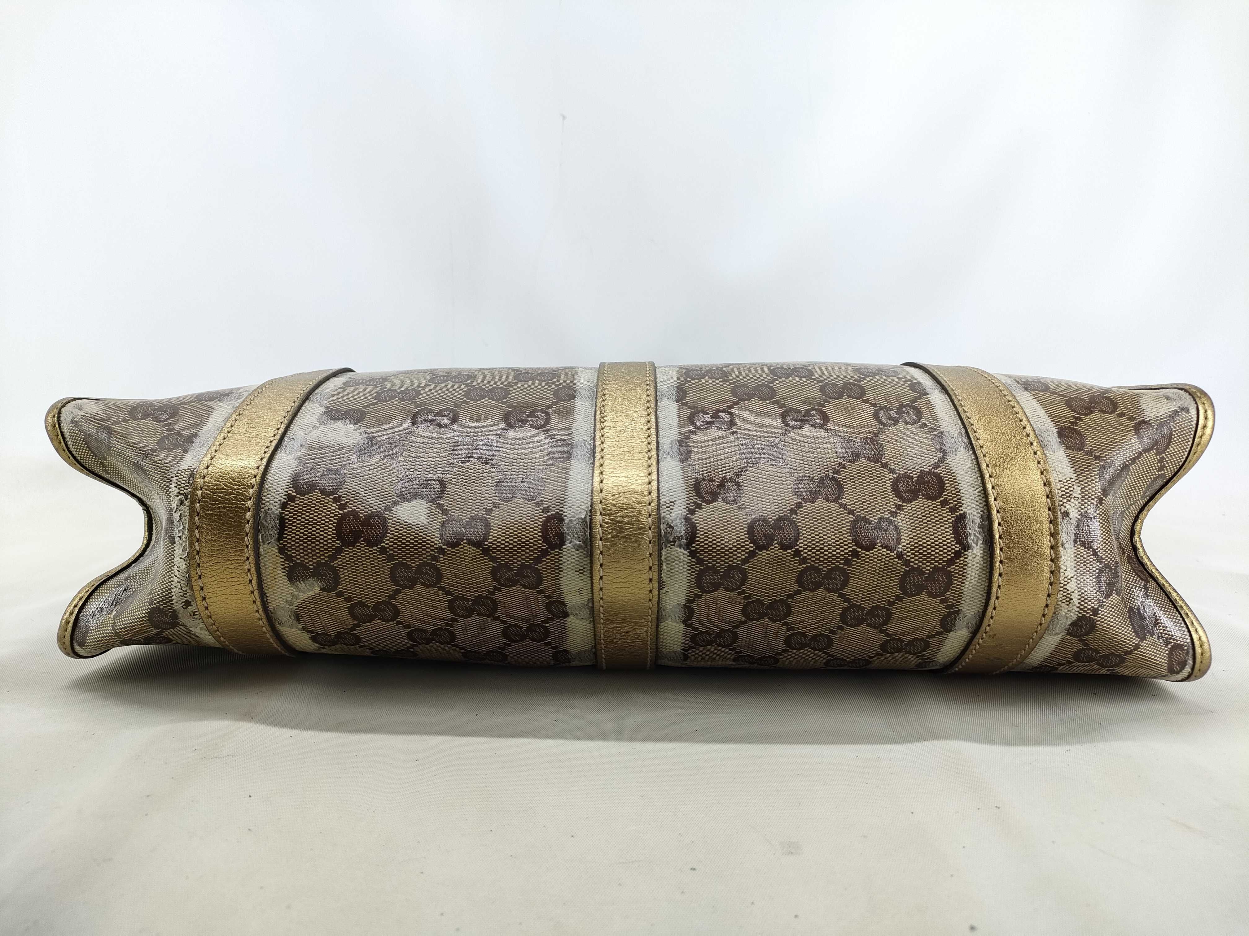 GG Canvas Shoulder Bag Handbag — view 3