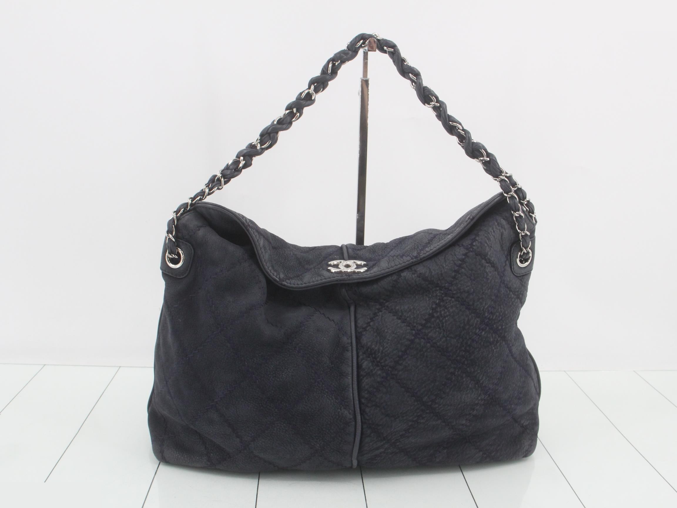 Matelassé (bag) - Shoulder bag