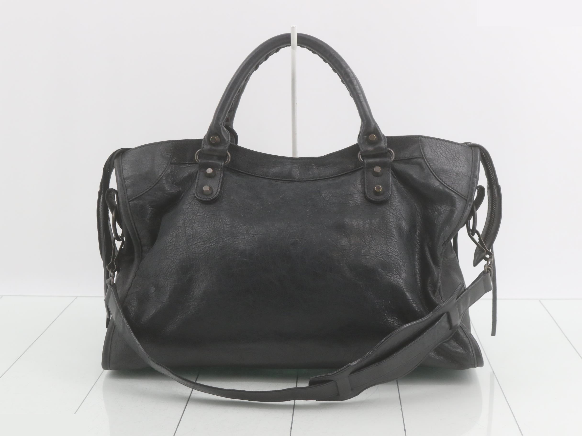 The City Shoulder Bag Tote 2-Way — view 2