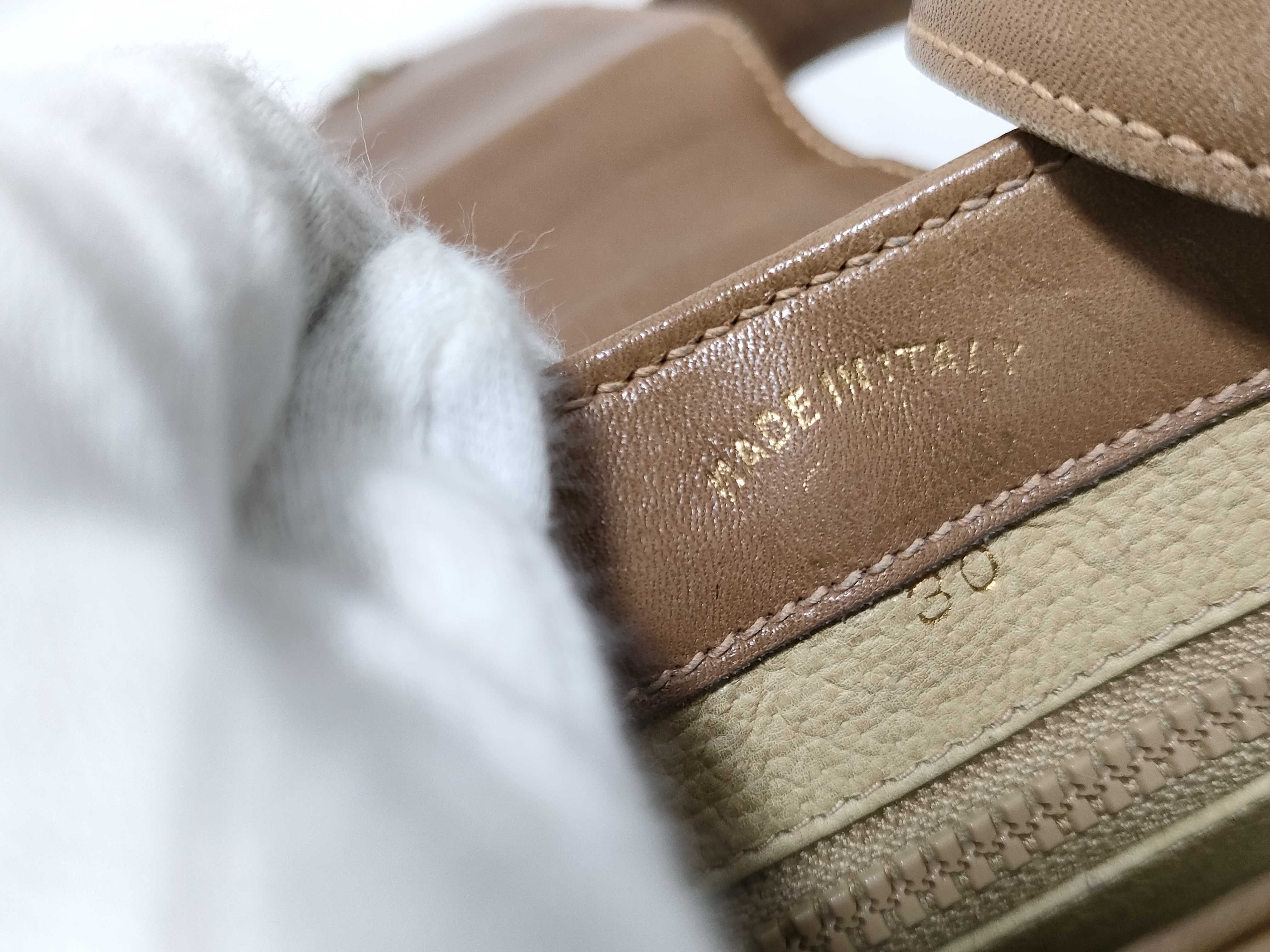 OLD Brown Bag Shoulder Bag — view 11